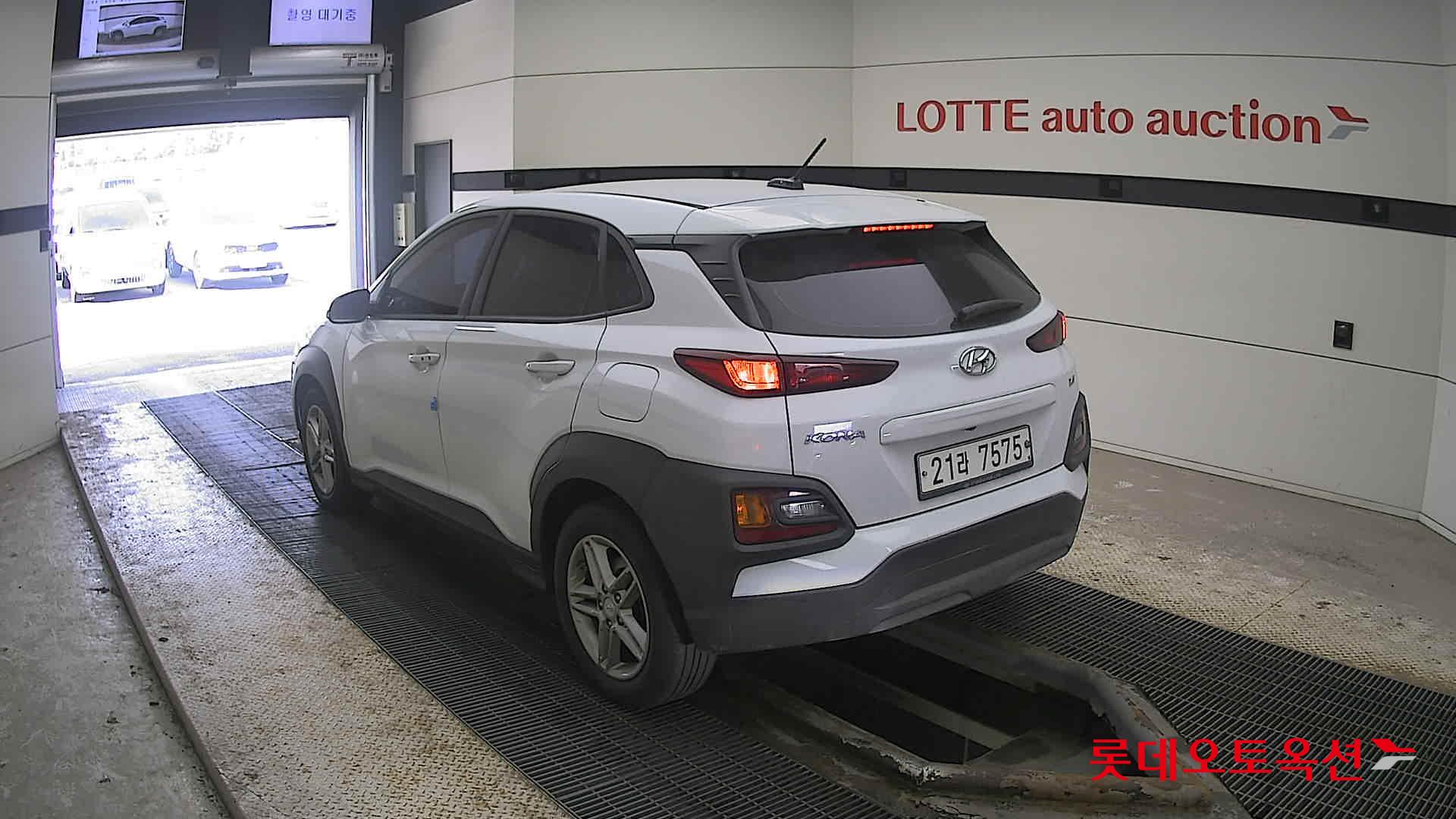 Hyundai Kona 2018 Белый из Кореи, фото 6