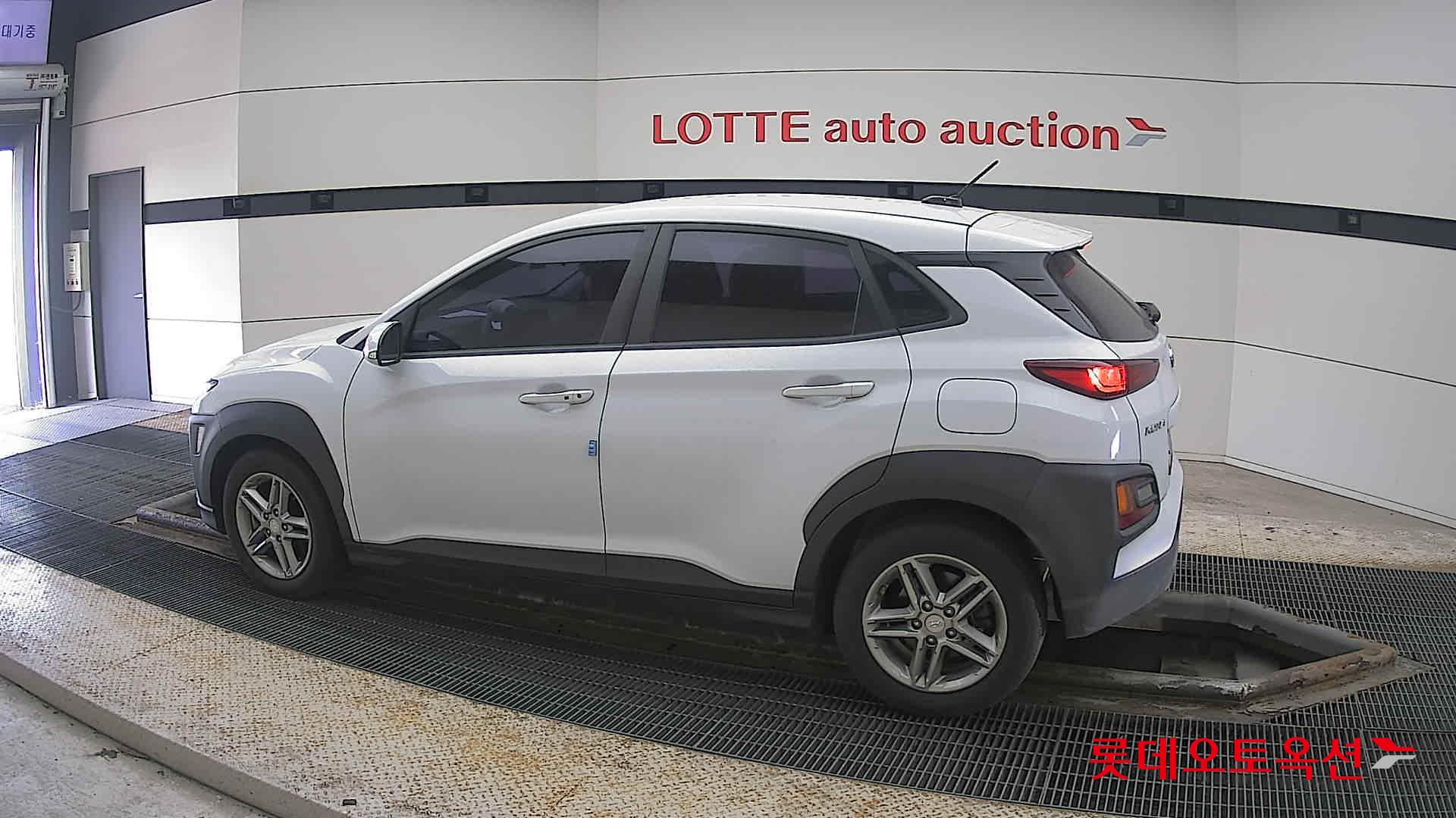 Hyundai Kona id 3803693 из Кореи 11