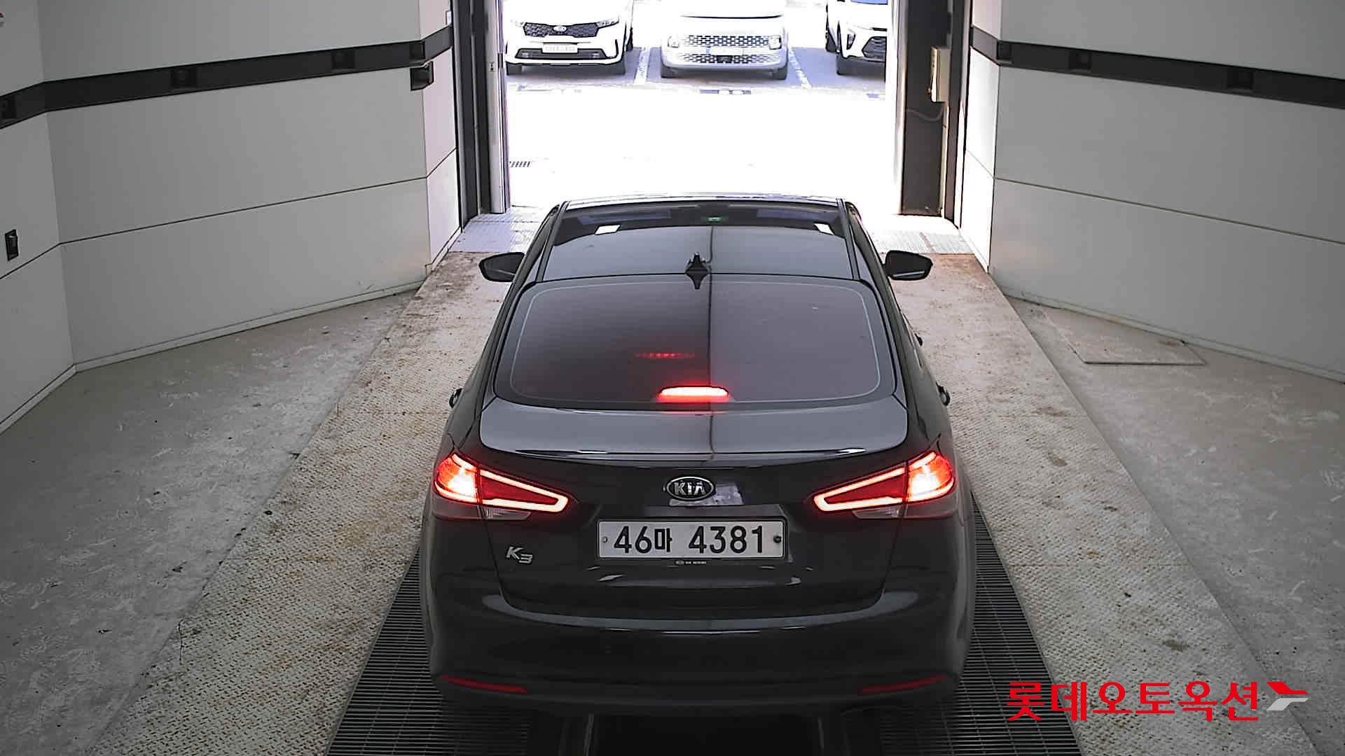 Kia K3 2018 Черный из Кореи, фото 5