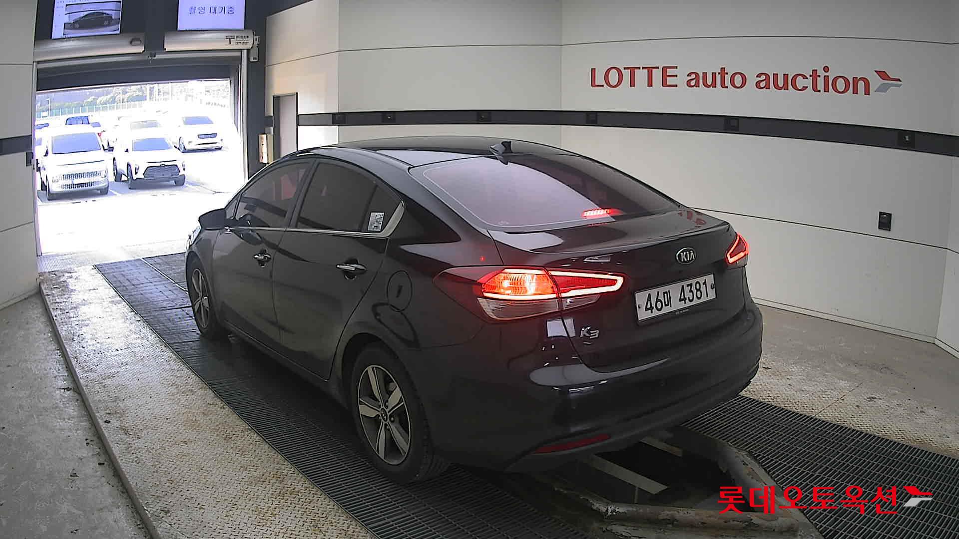 Kia K3 2018 Черный из Кореи, фото 6