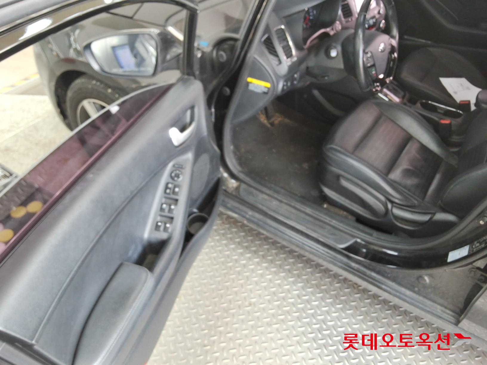 Kia K3 id 3809998 из Кореи 35