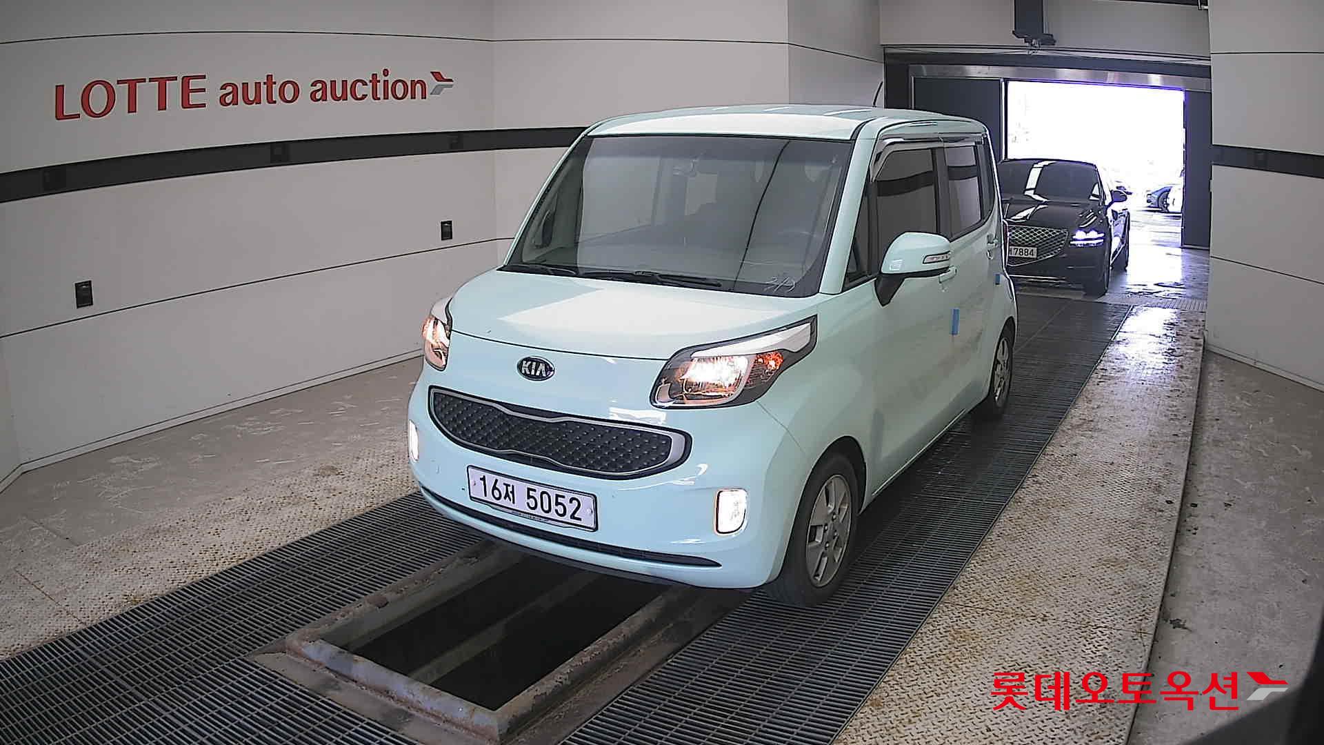 Kia Ray 2013 - Image 10