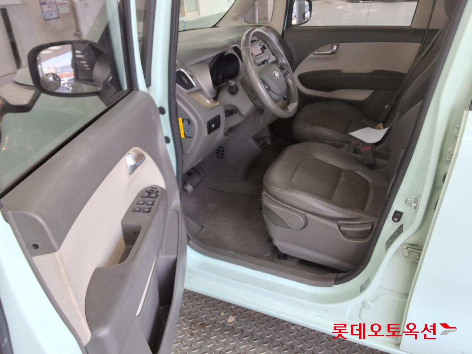 Kia Ray 2013 - Image 36