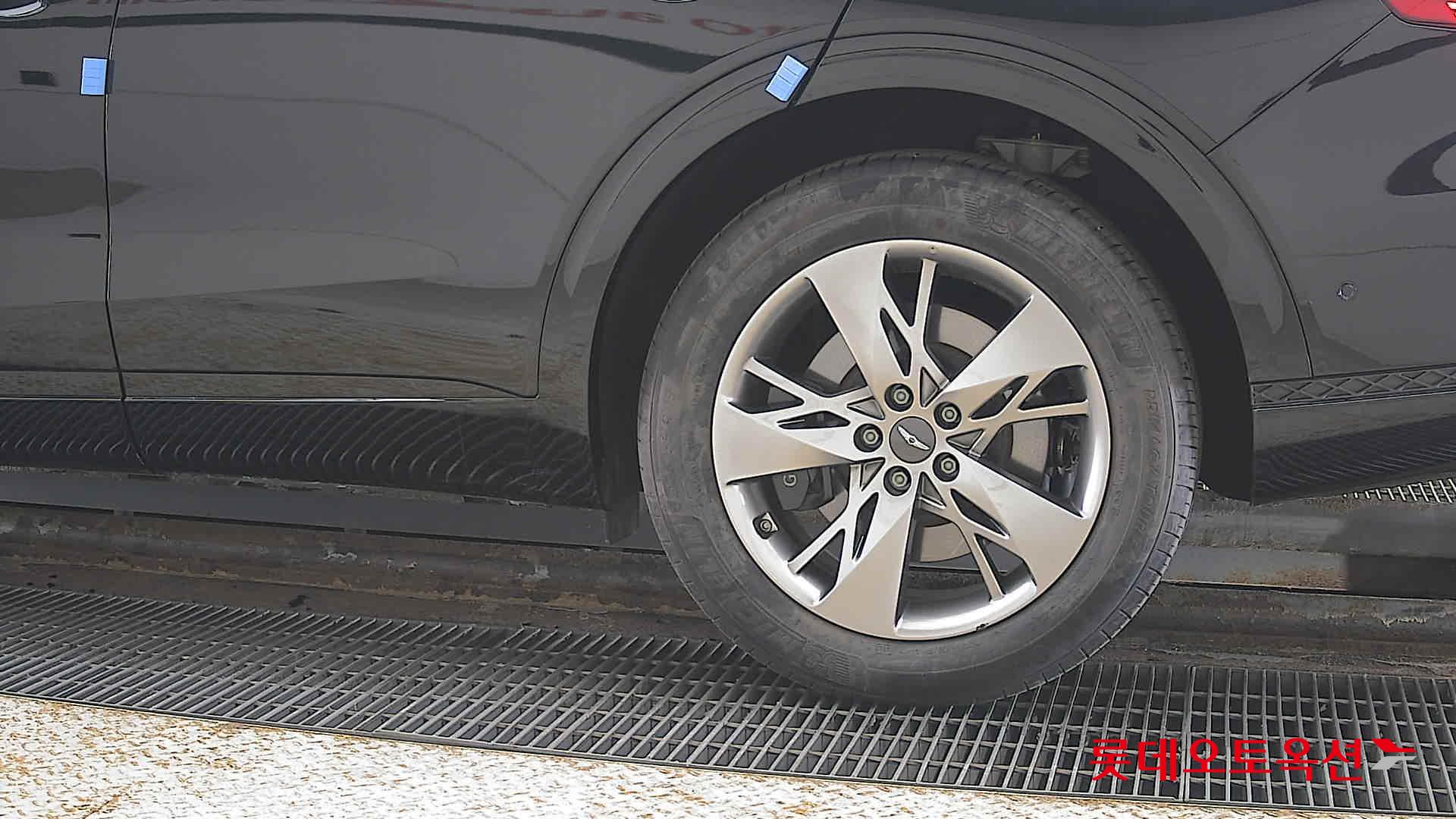 Hyundai GV70 id 3816344 из Кореи 22