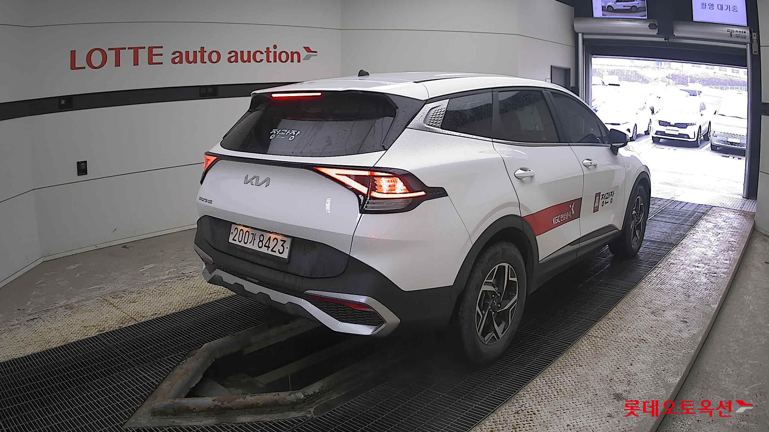 Kia Sportage 2022 Белый из Кореи, фото 4