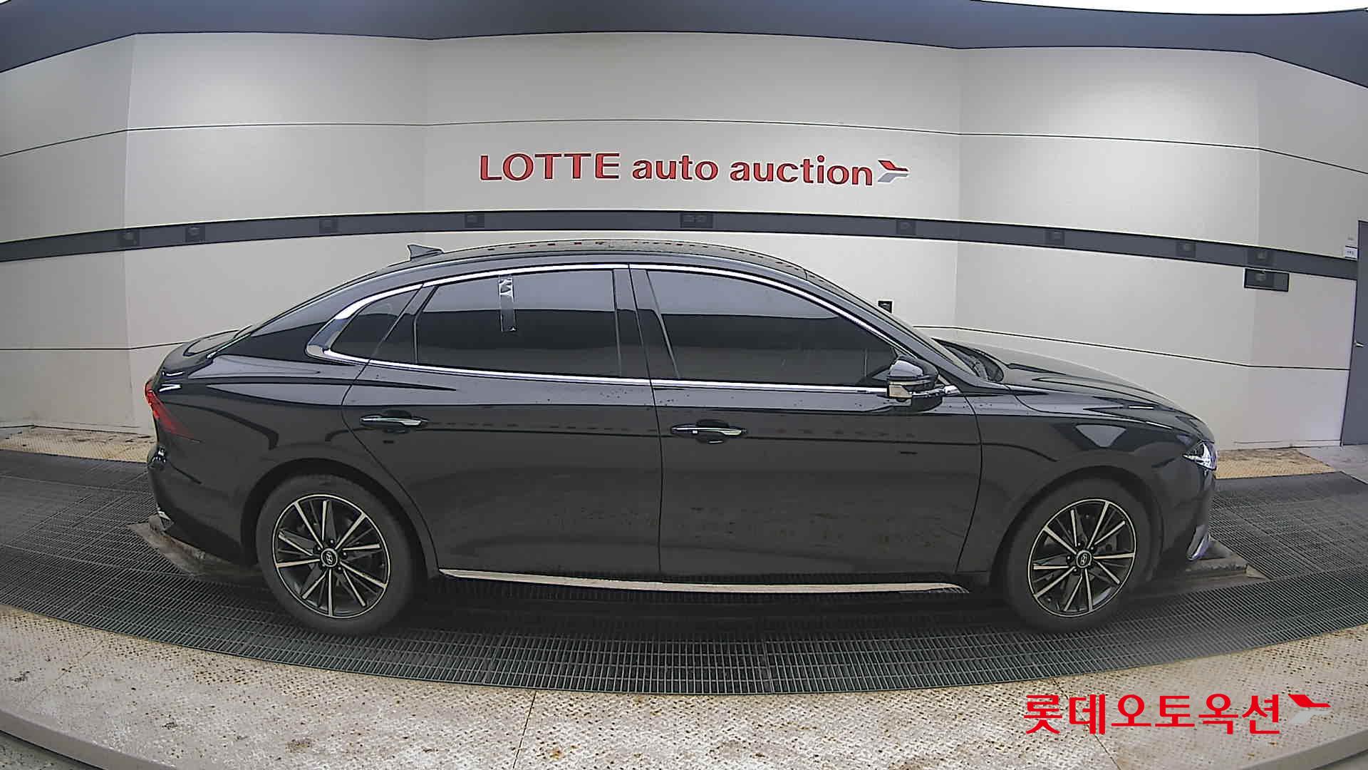 Hyundai Grandeur 2022 Черный из Кореи, фото 3