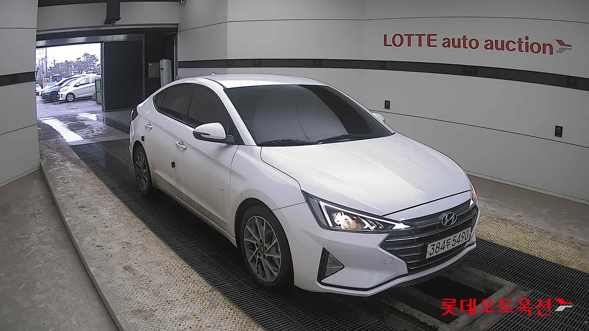 Hyundai Avante 2020 Белый из Кореи, фото 2