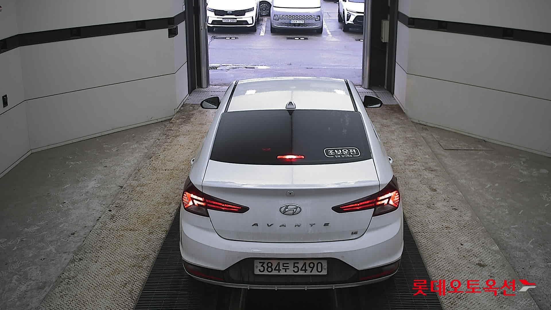 Hyundai Avante 2020 Белый из Кореи, фото 5