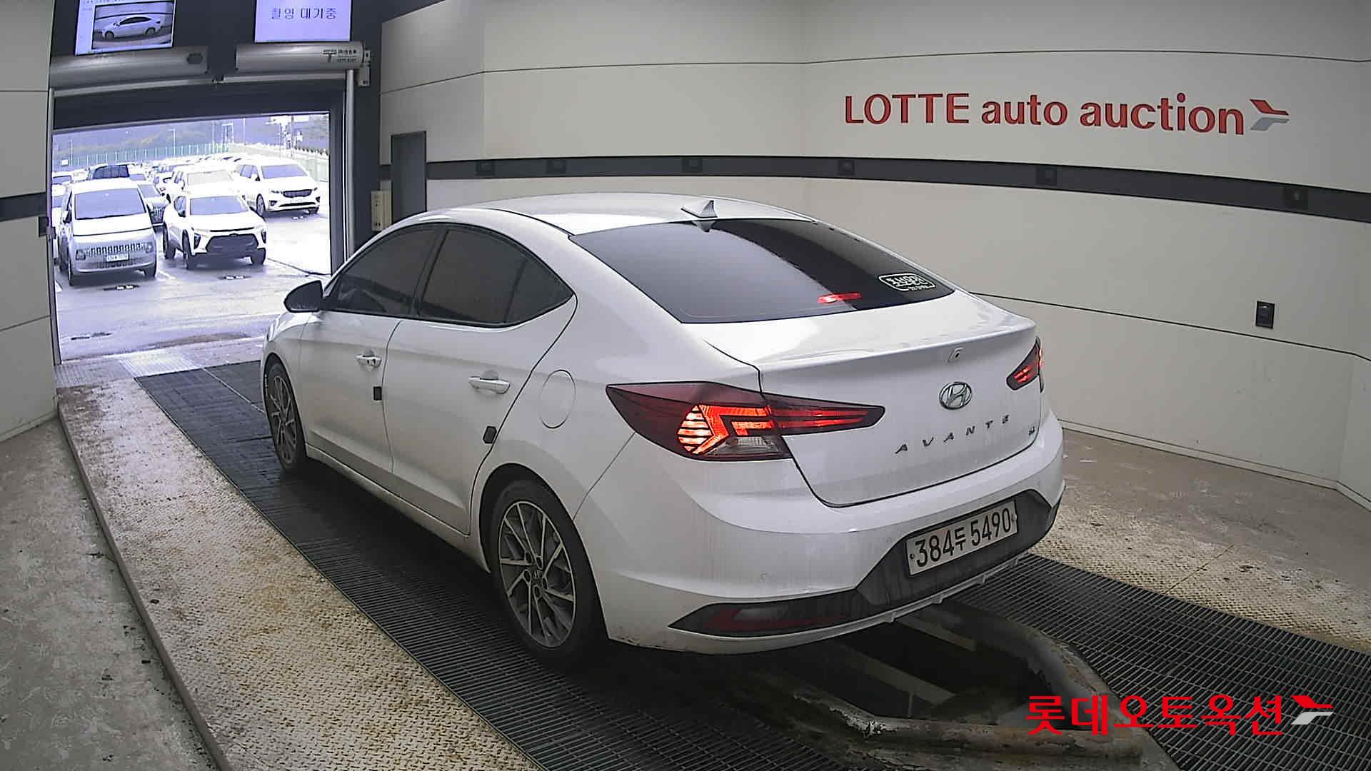 Hyundai Avante 2020 Белый из Кореи, фото 6