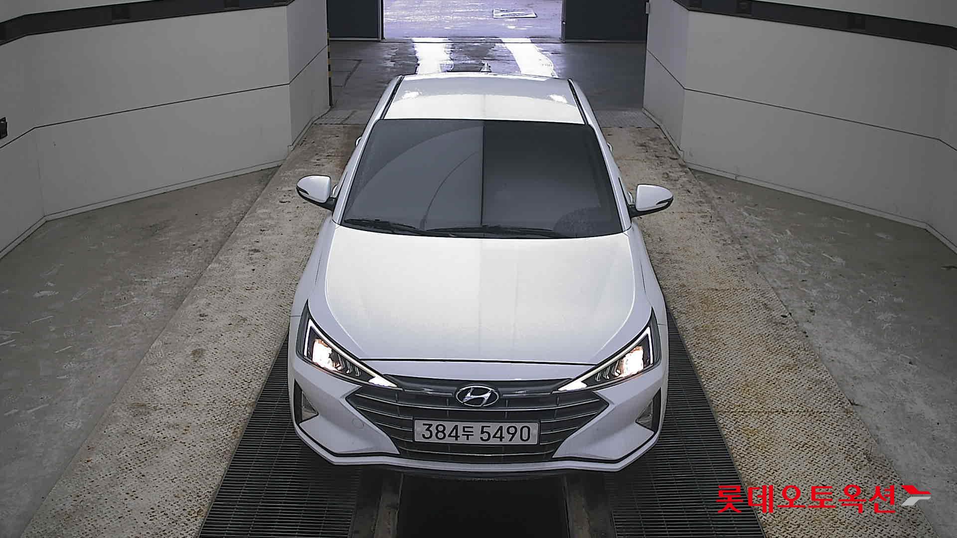 Hyundai Avante id 3809892 из Кореи 8