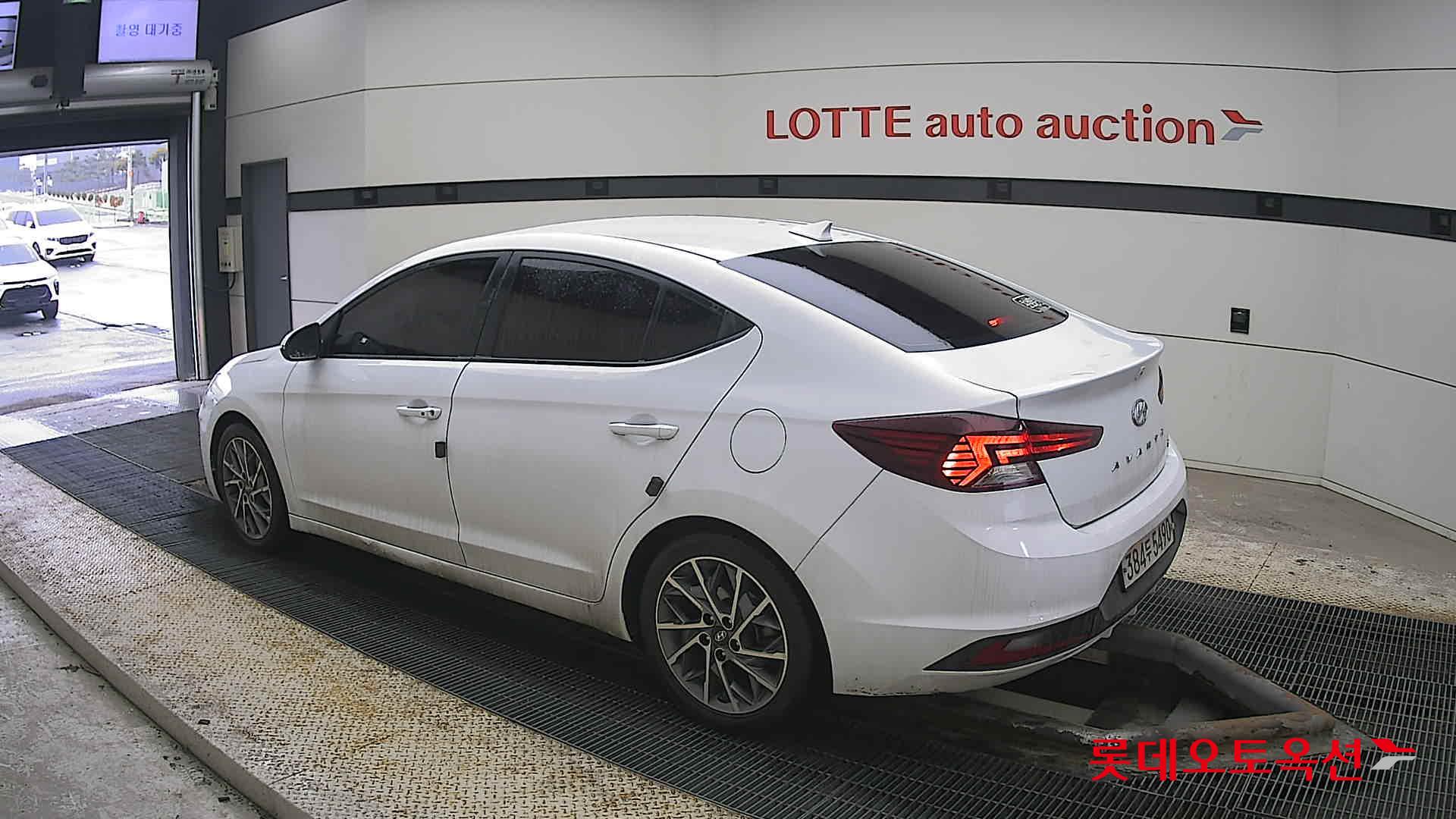 Hyundai Avante id 3809892 из Кореи 10