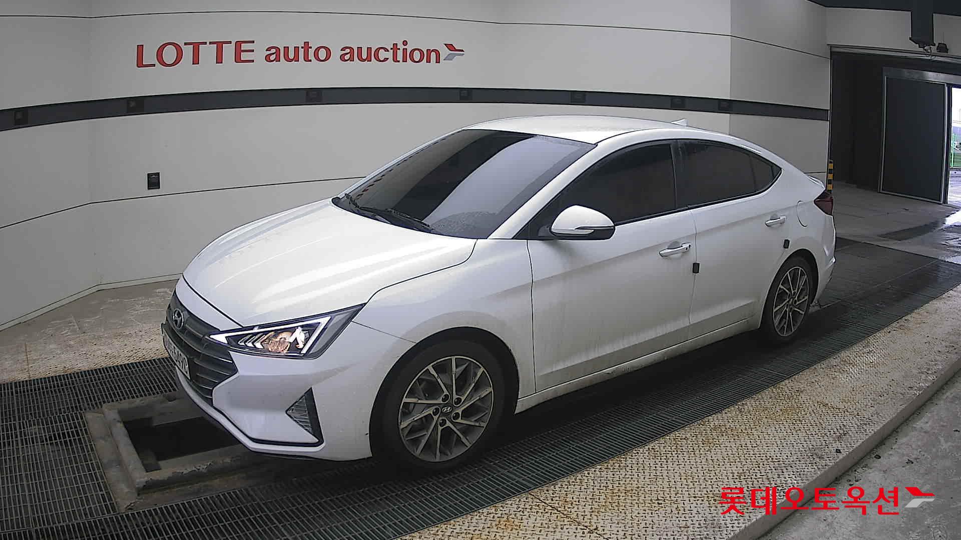 Hyundai Avante id 3809892 из Кореи 13