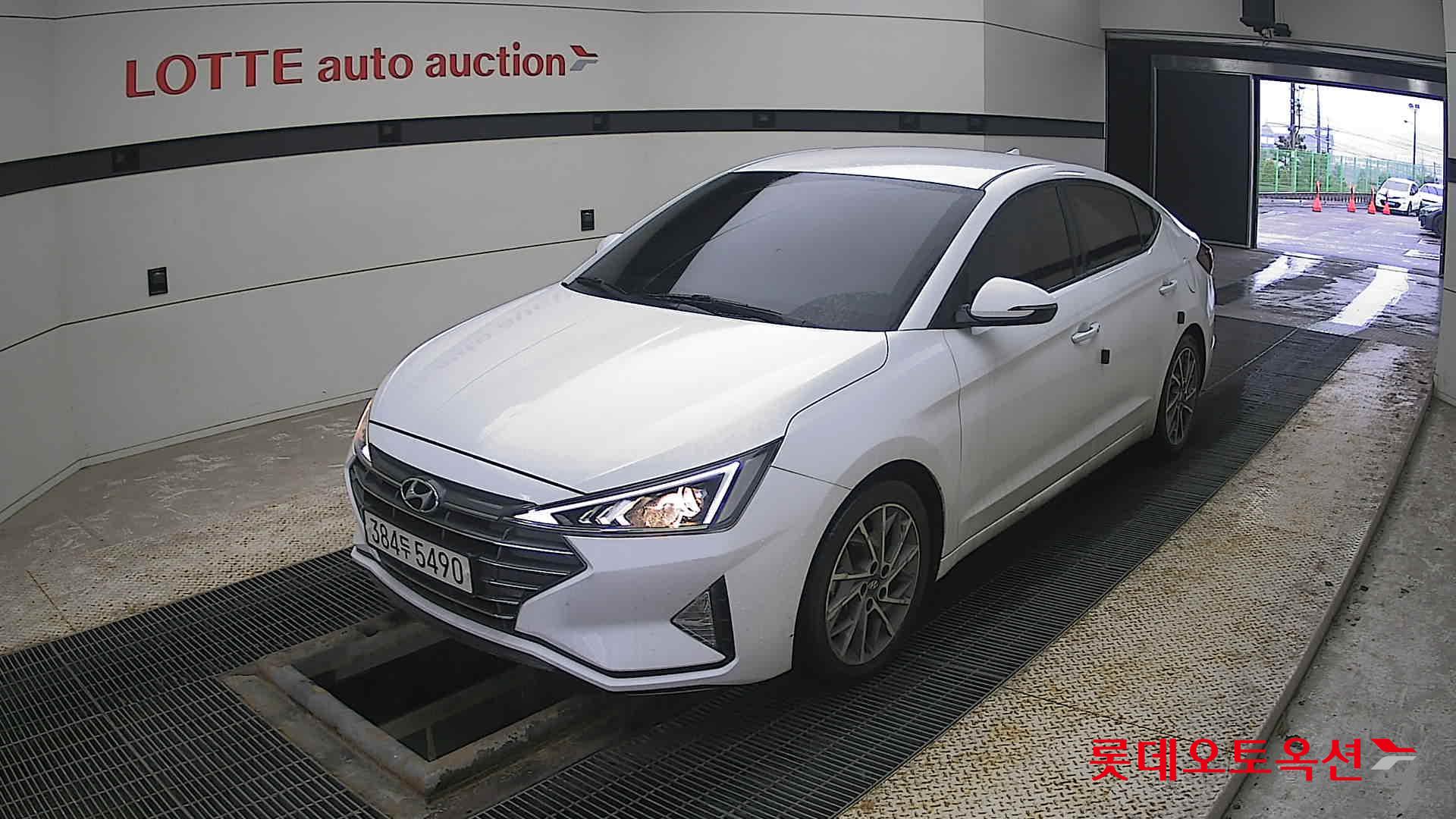 Hyundai Avante id 3809892 из Кореи 14