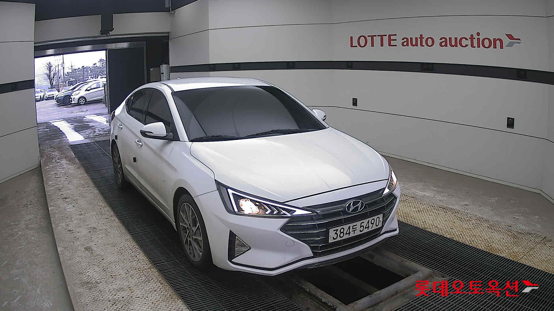 Hyundai Avante id 3809892 из Кореи 15