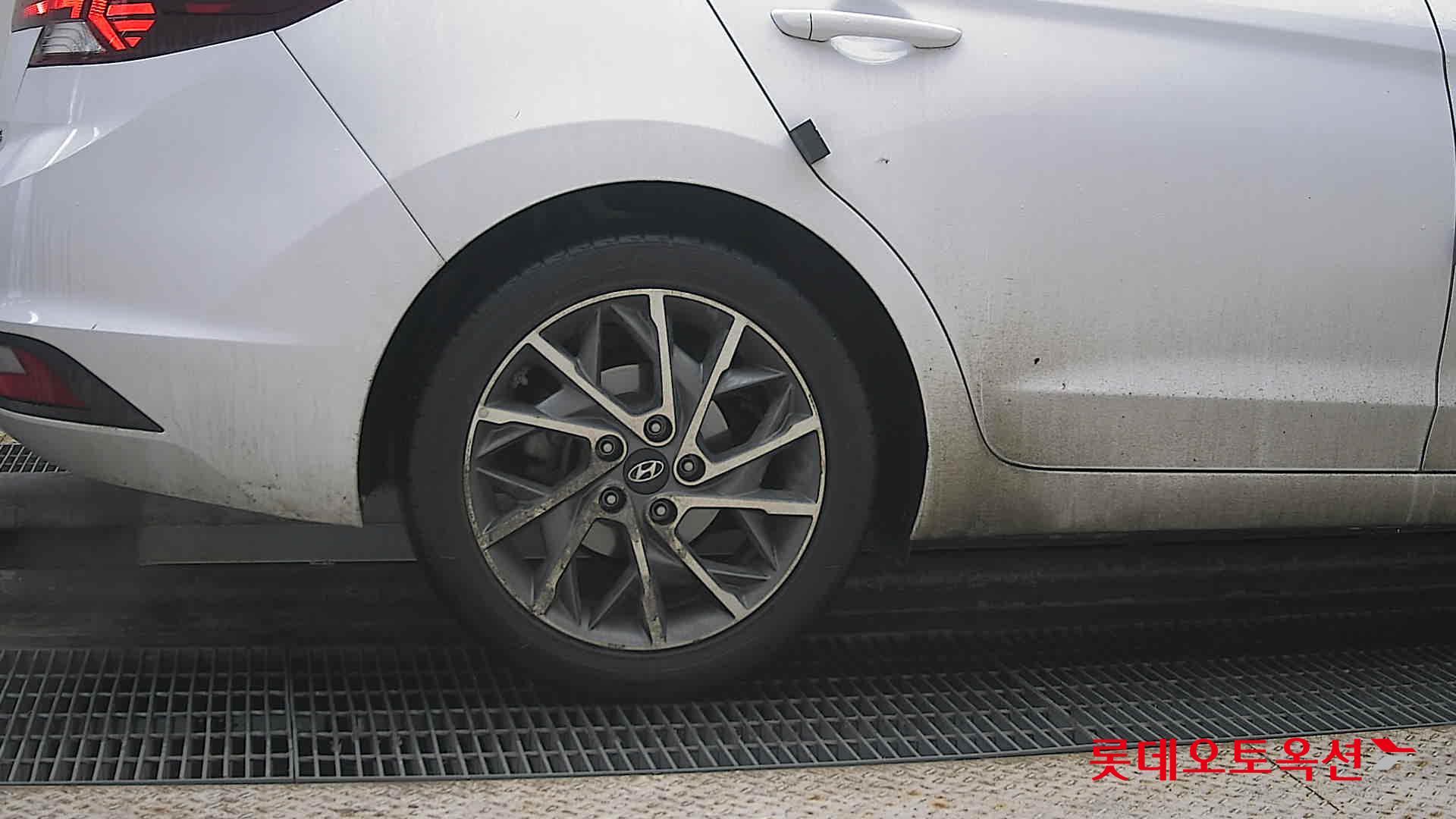 Hyundai Avante id 3809892 из Кореи 24