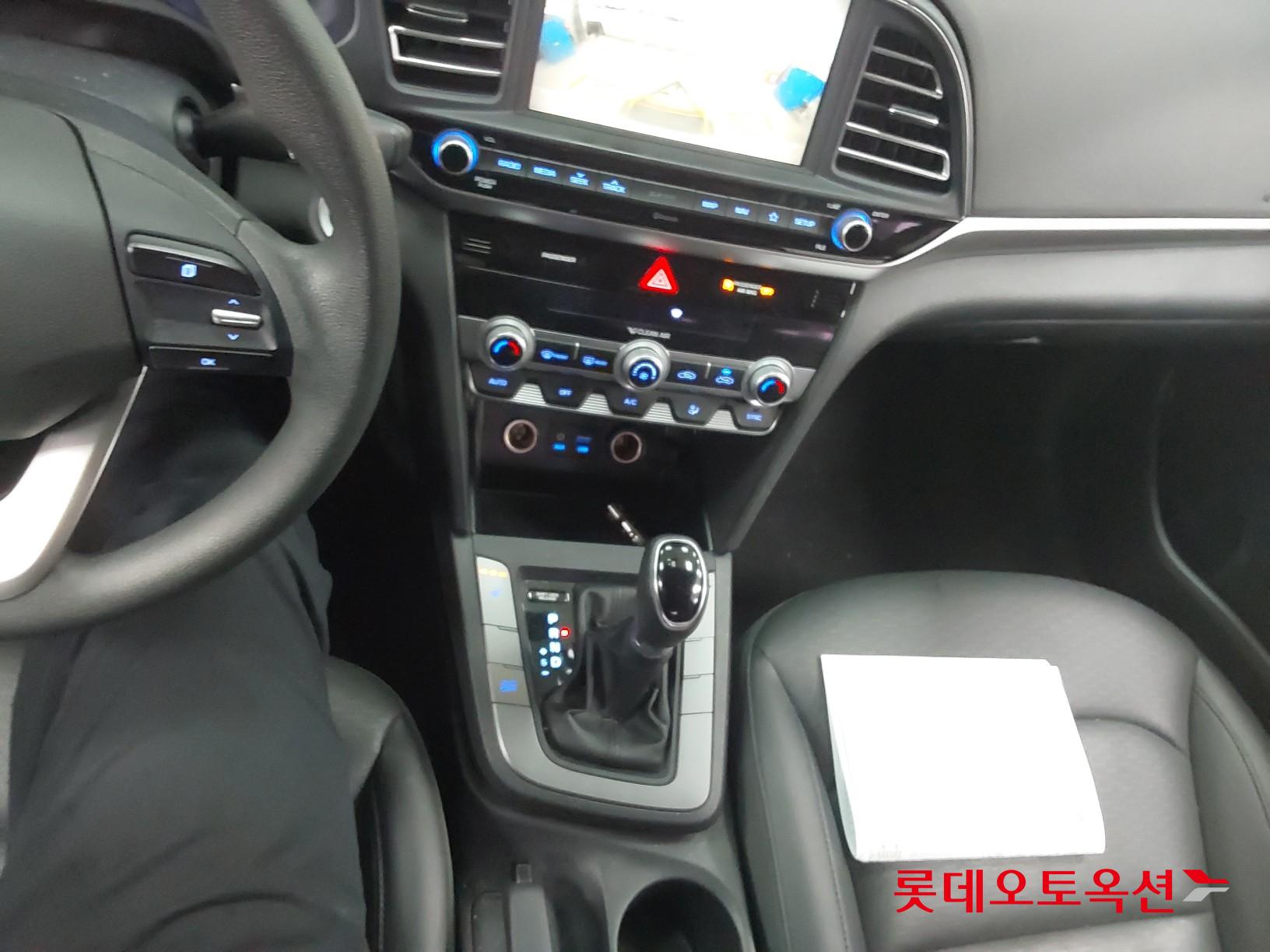 Hyundai Avante id 3809892 из Кореи 34