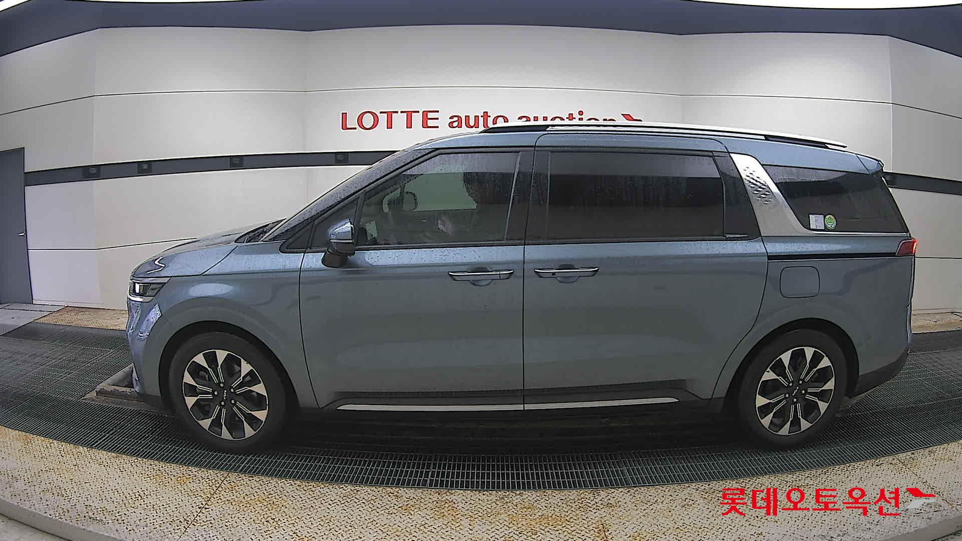 Kia Carnival id 3809955 из Кореи 7