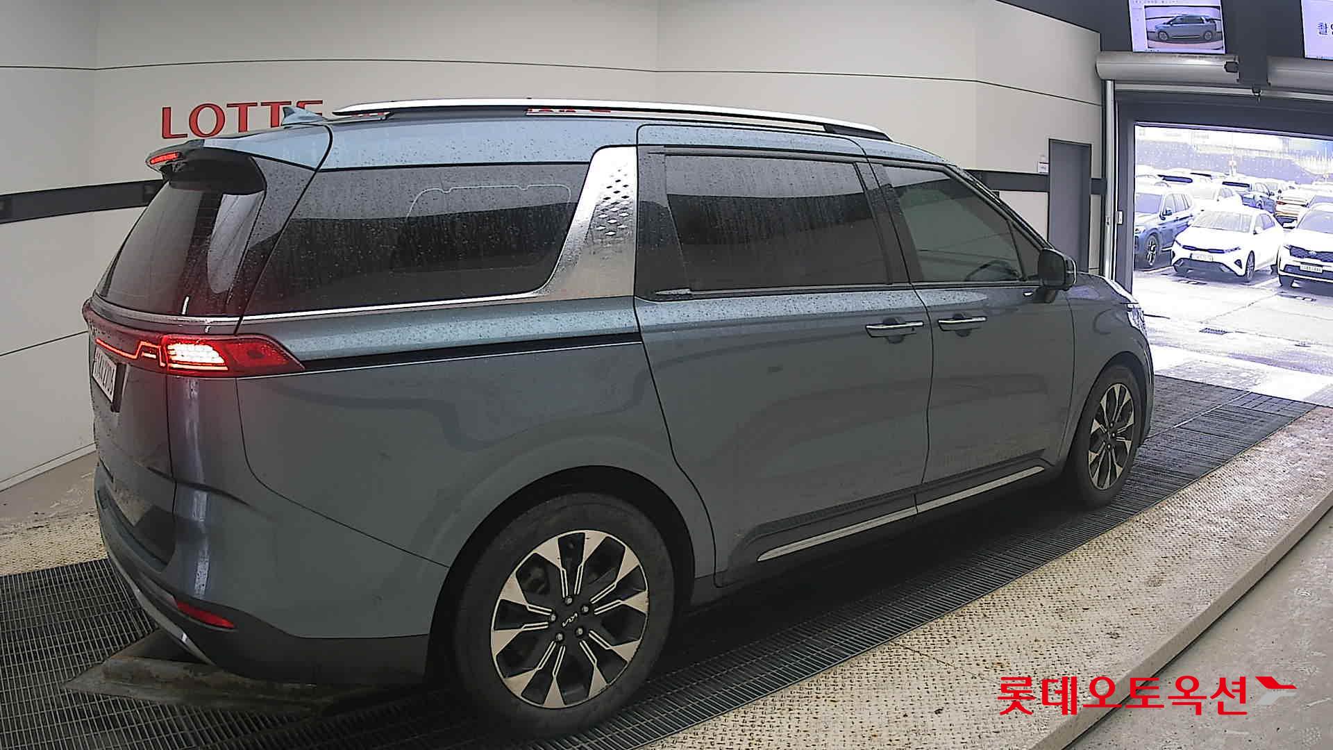 Kia Carnival id 3809955 из Кореи 19