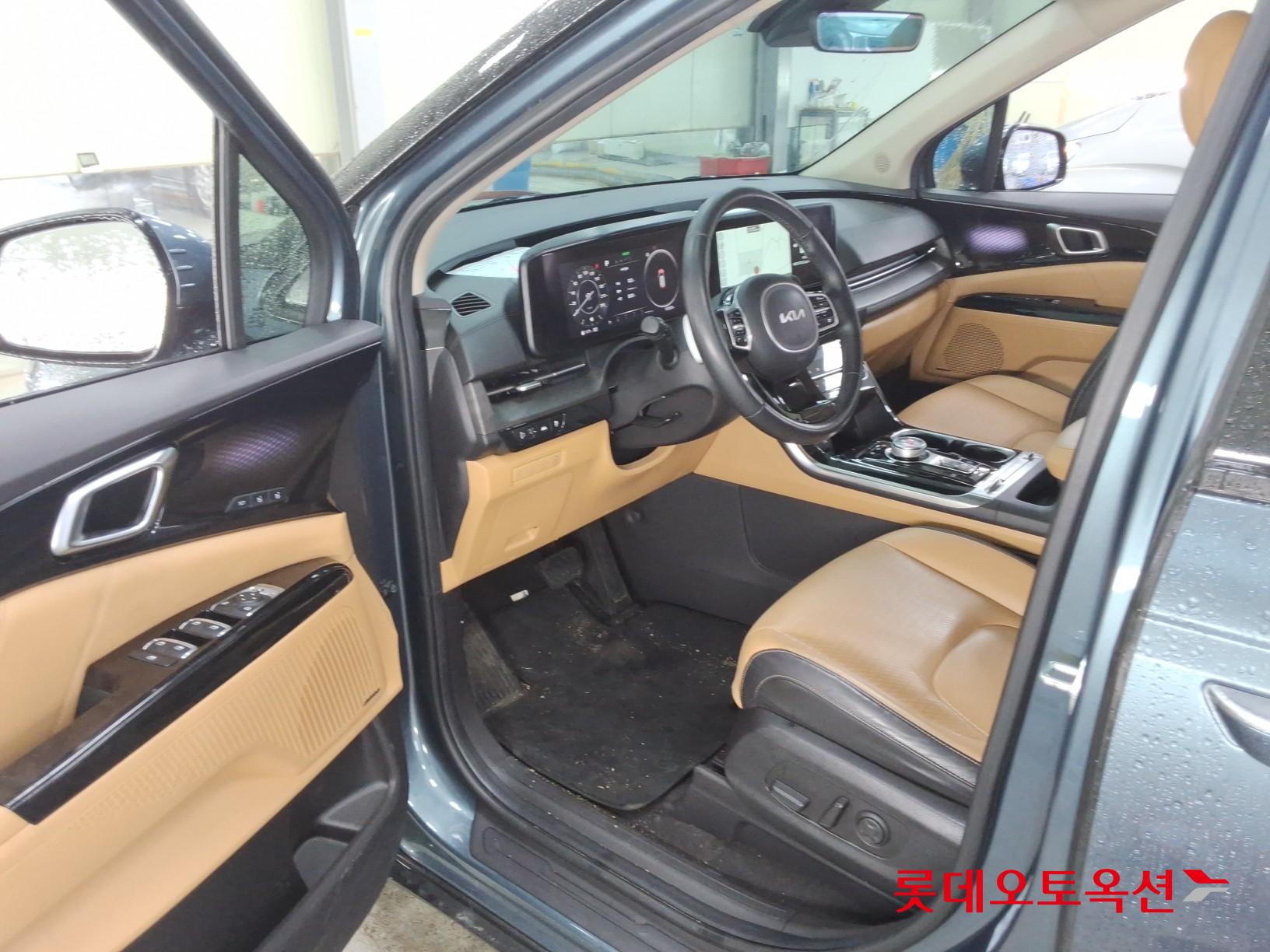 Kia Carnival id 3809955 из Кореи 34