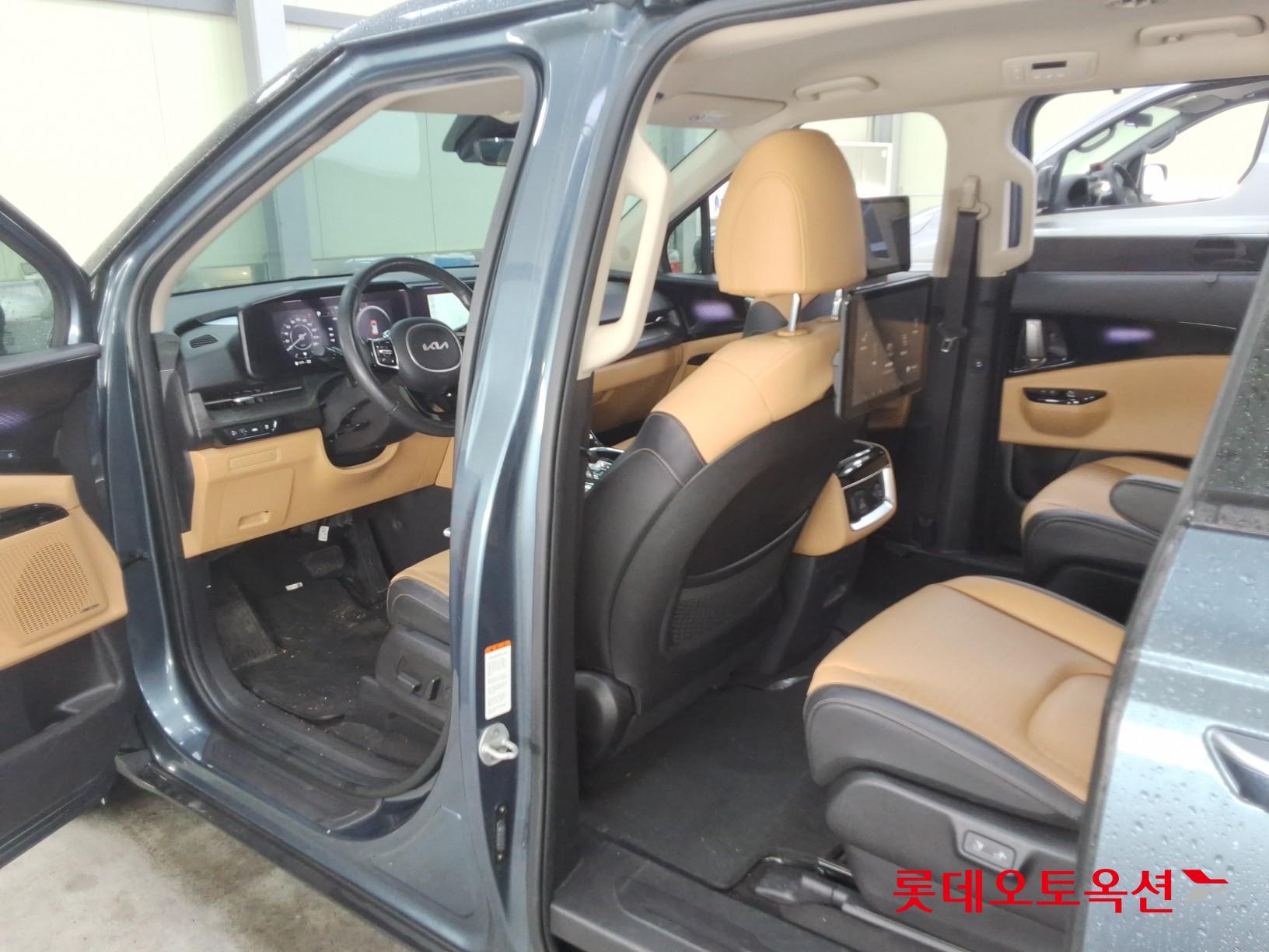 Kia Carnival id 3809955 из Кореи 35