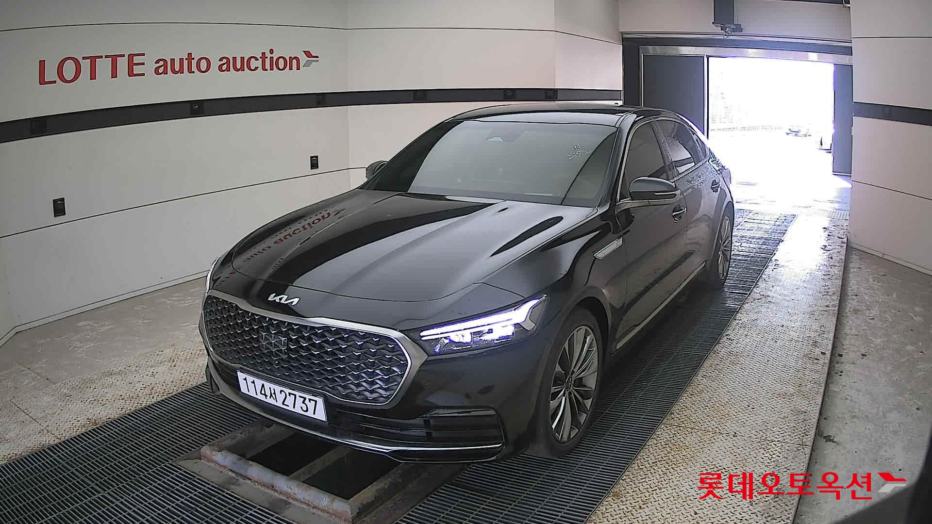 Kia K9 2023 Черный из Кореи