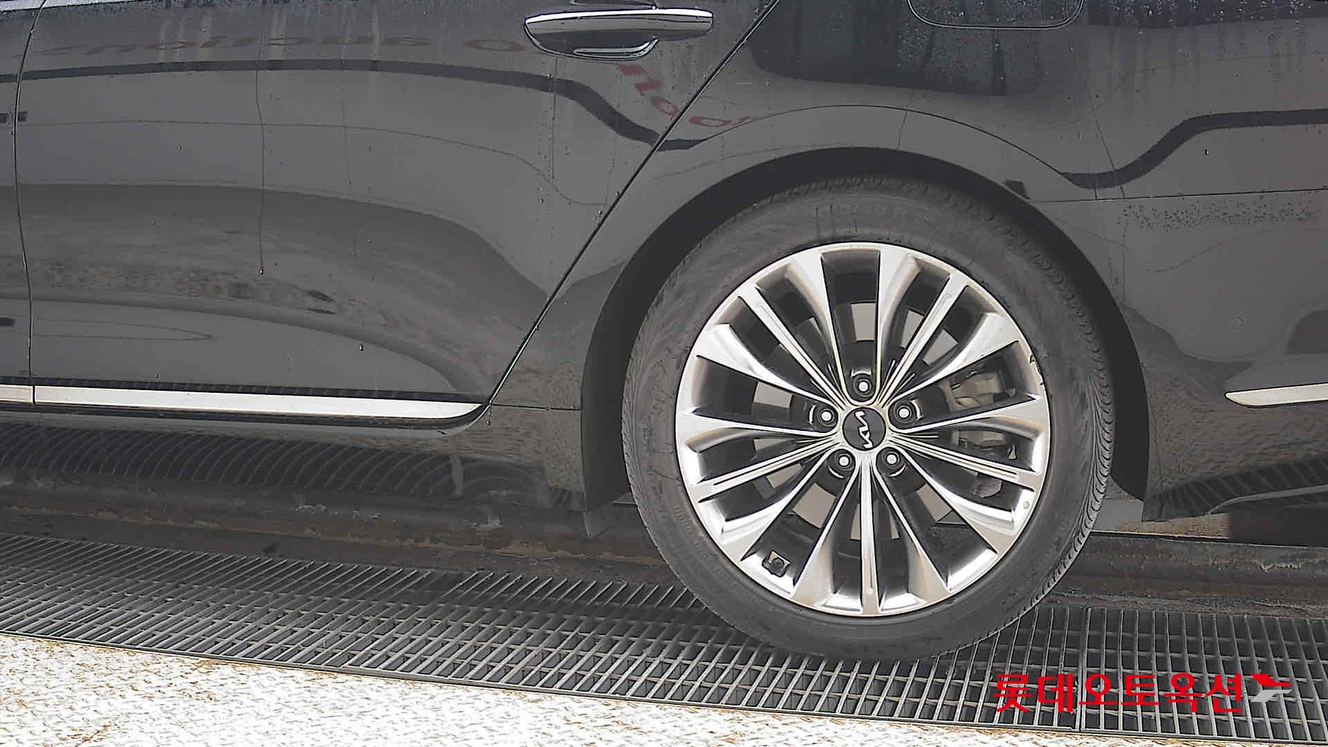 Kia K9 id 3816445 из Кореи 22