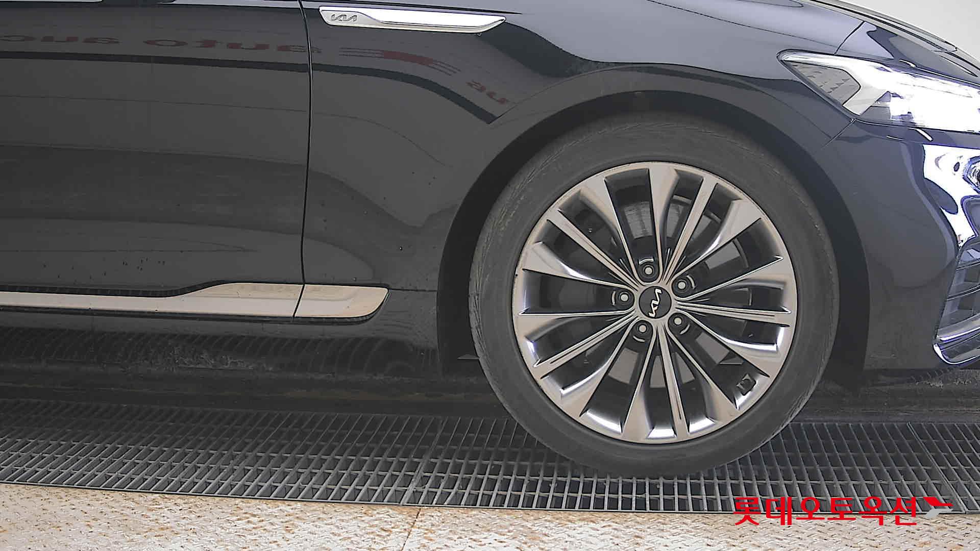 Kia K9 id 3816445 из Кореи 23