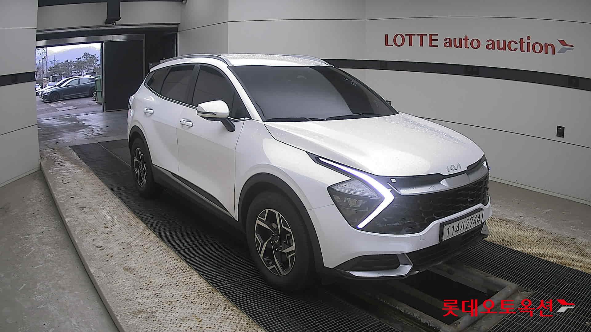 Kia Sportage 2022 Белый из Кореи, фото 2