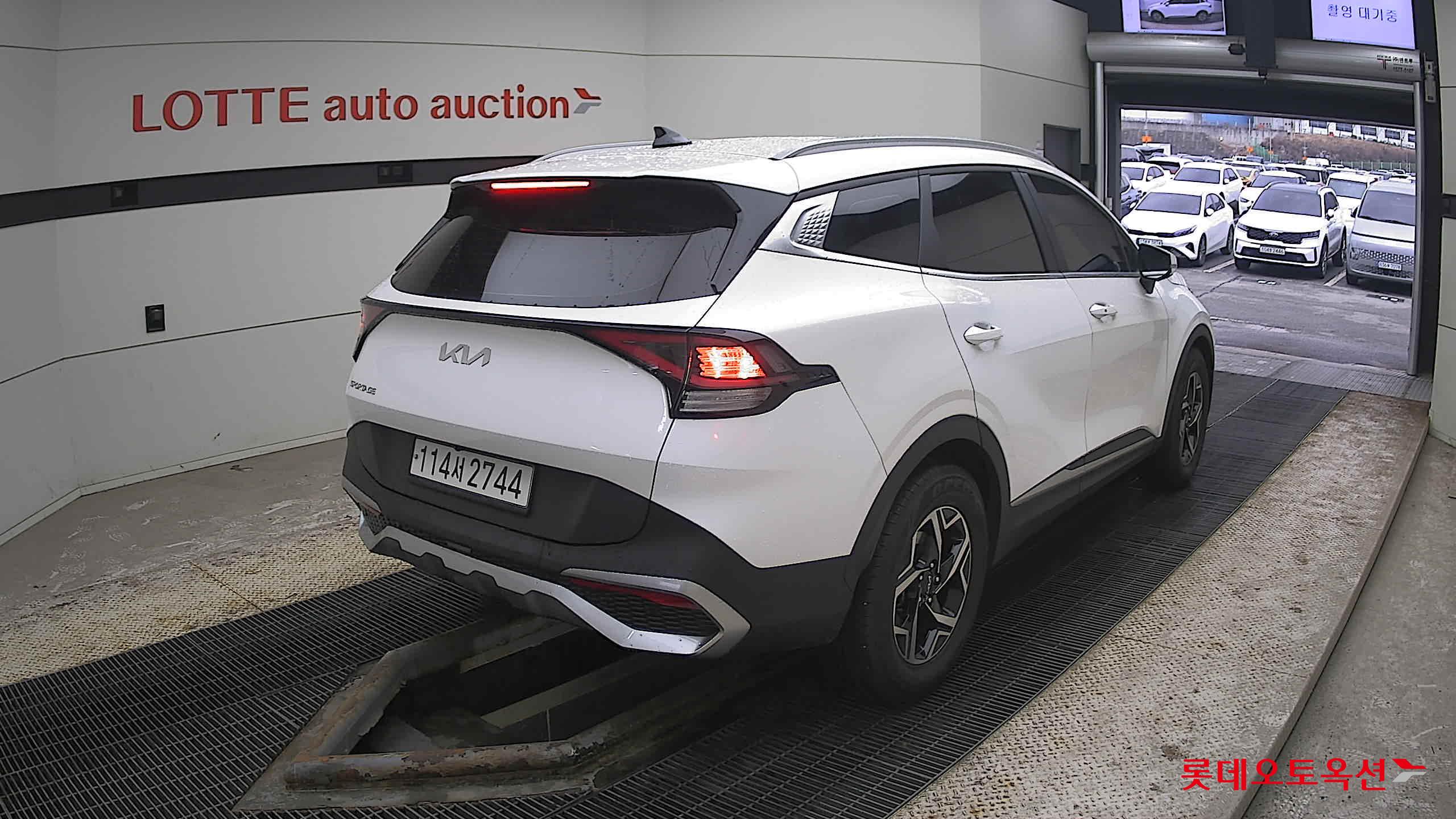 Kia Sportage 2022 Белый из Кореи, фото 4