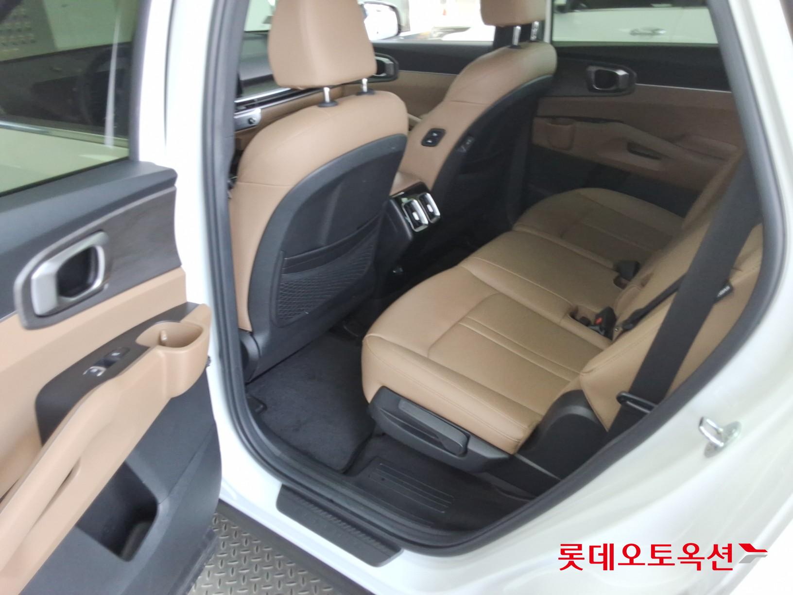 Kia Sorento 2024 - Image 37