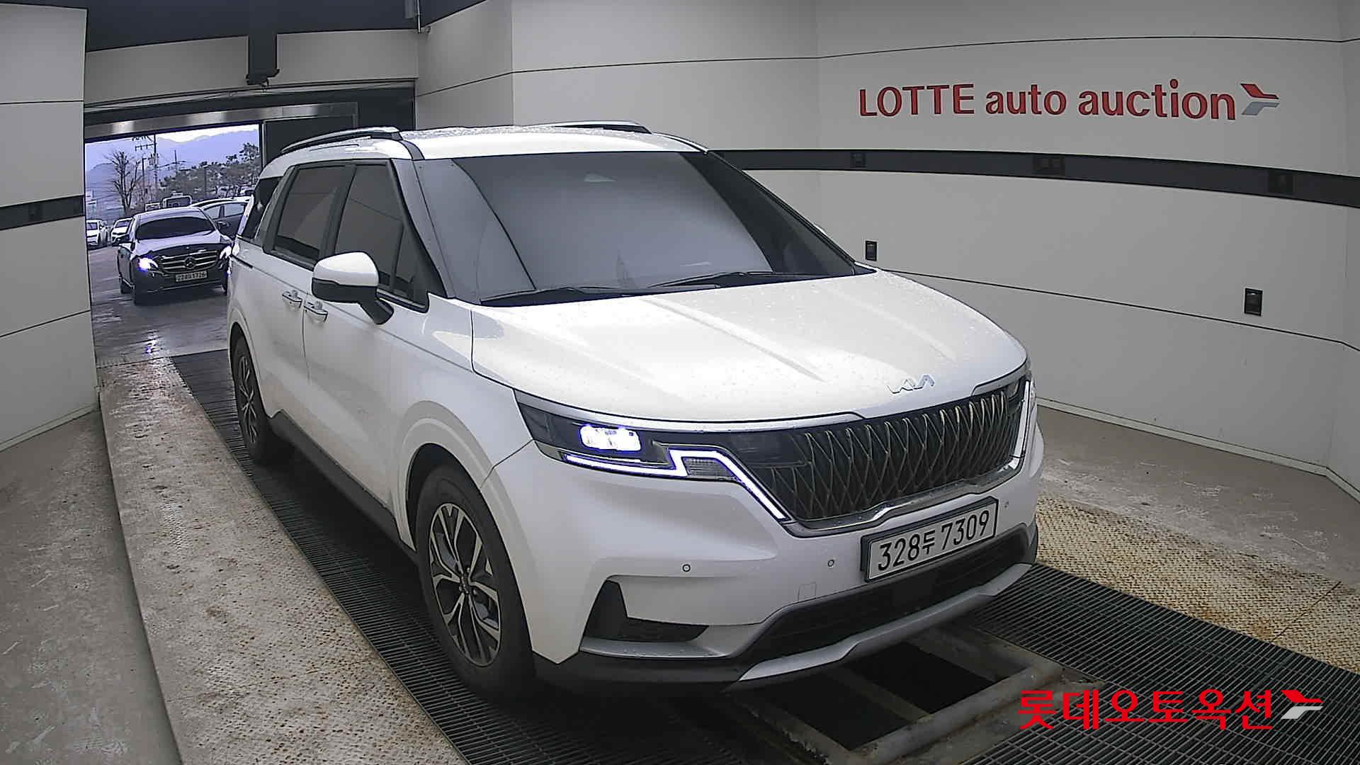 Kia Carnival id 3816447 из Кореи 15