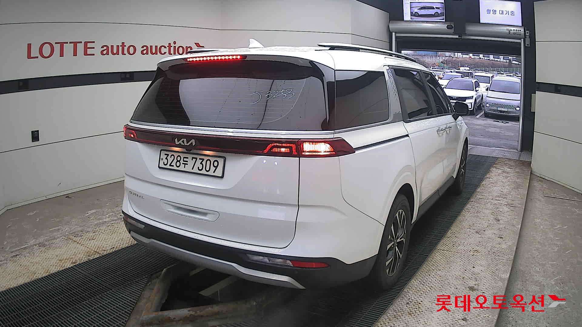 Kia Carnival id 3816447 из Кореи 20