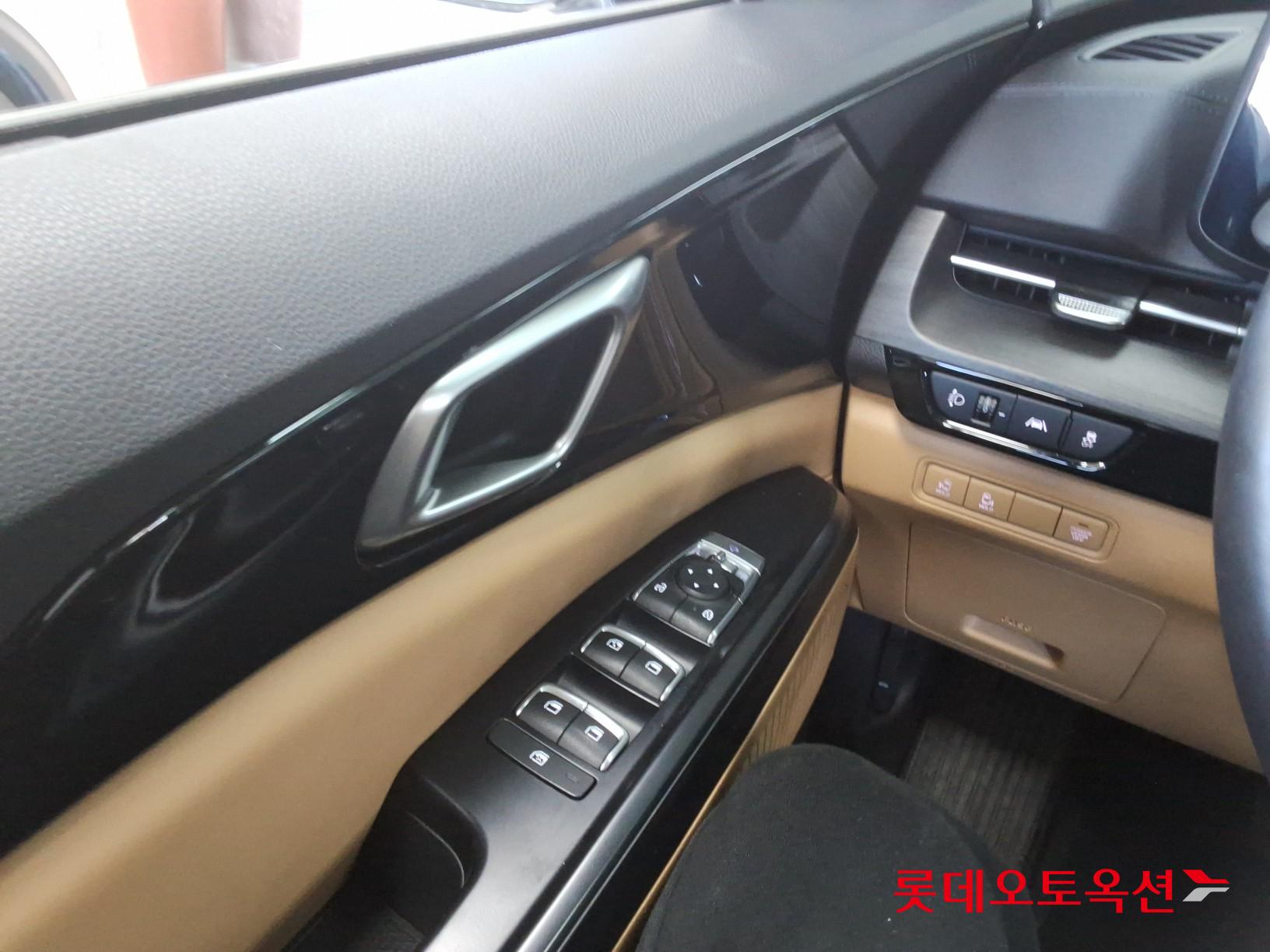 Kia Carnival id 3816447 из Кореи 28