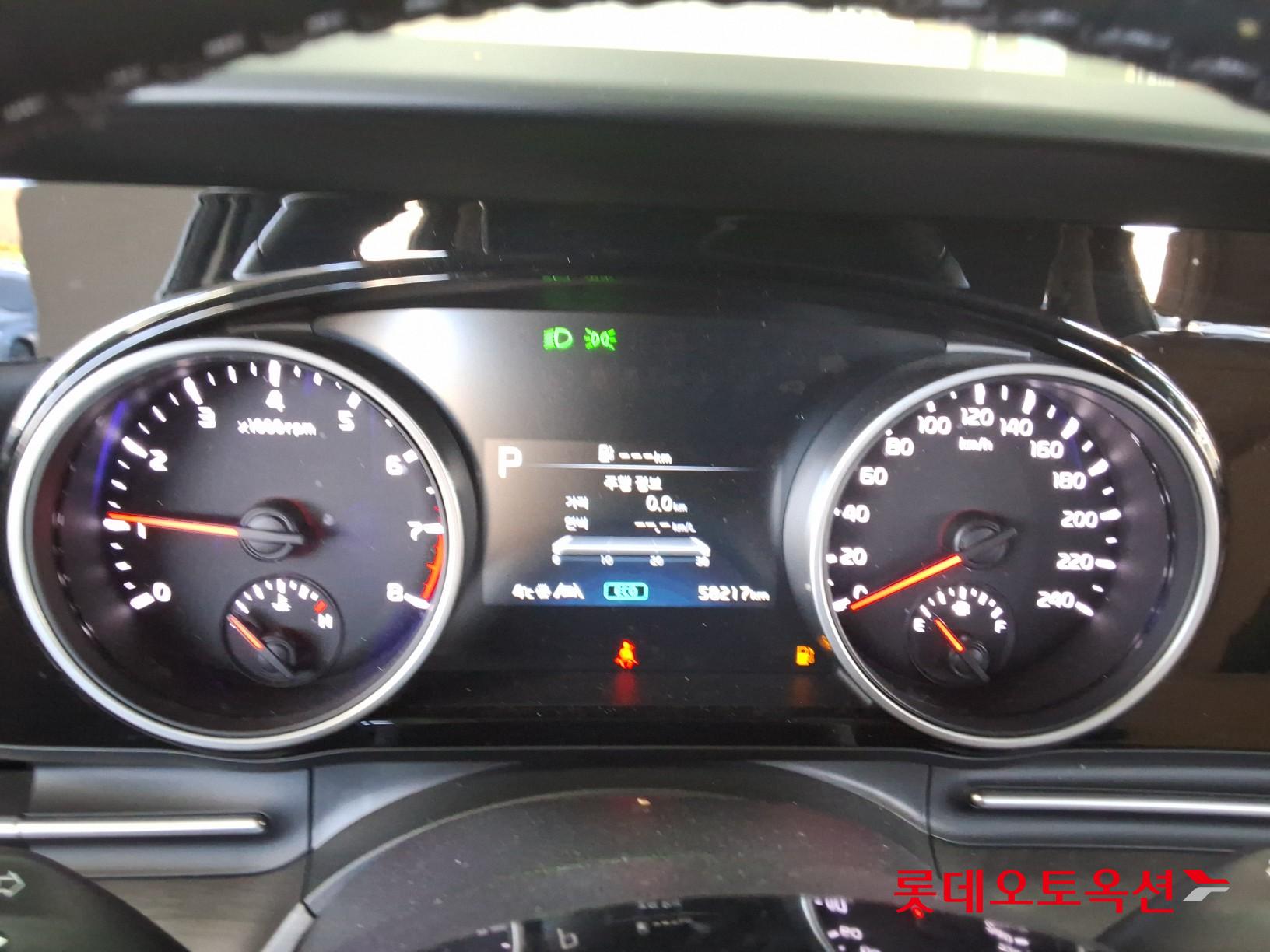 Kia Carnival id 3816447 из Кореи 30