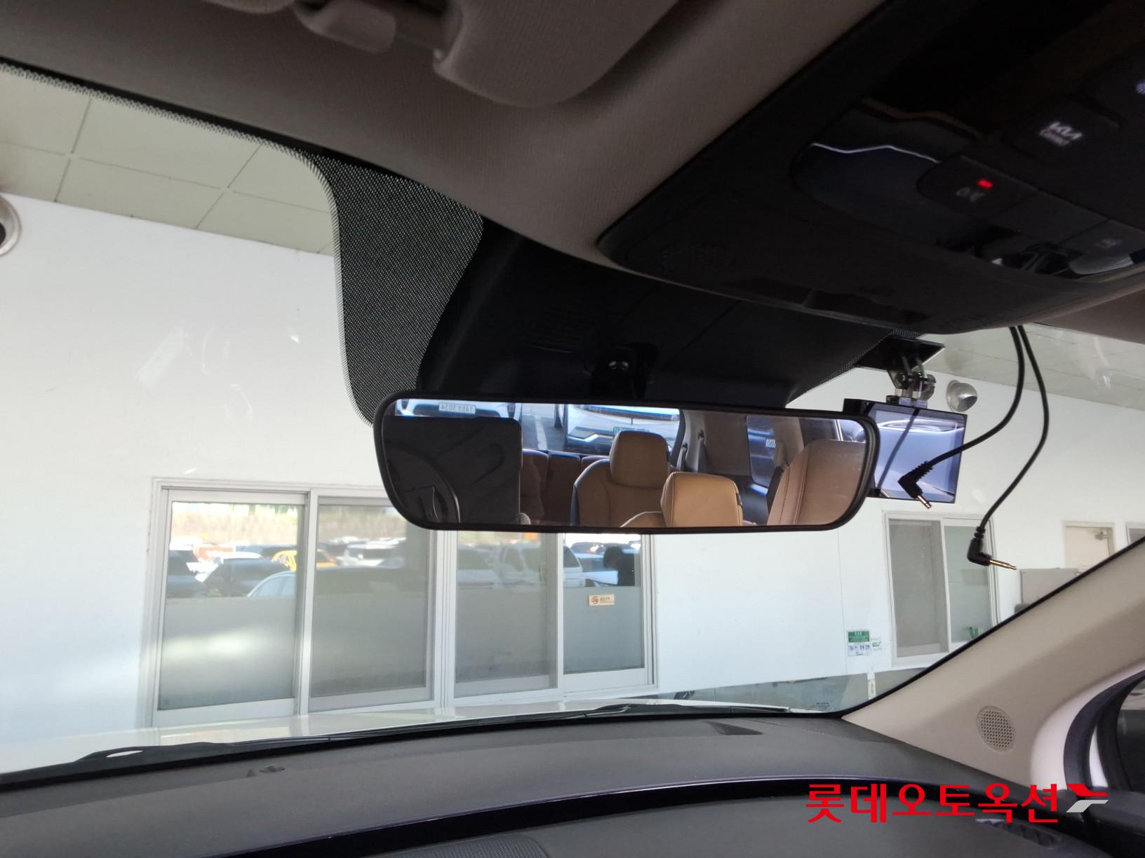 Kia Carnival id 3816447 из Кореи 31