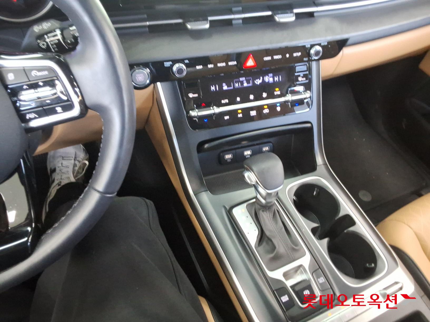 Kia Carnival id 3816447 из Кореи 33