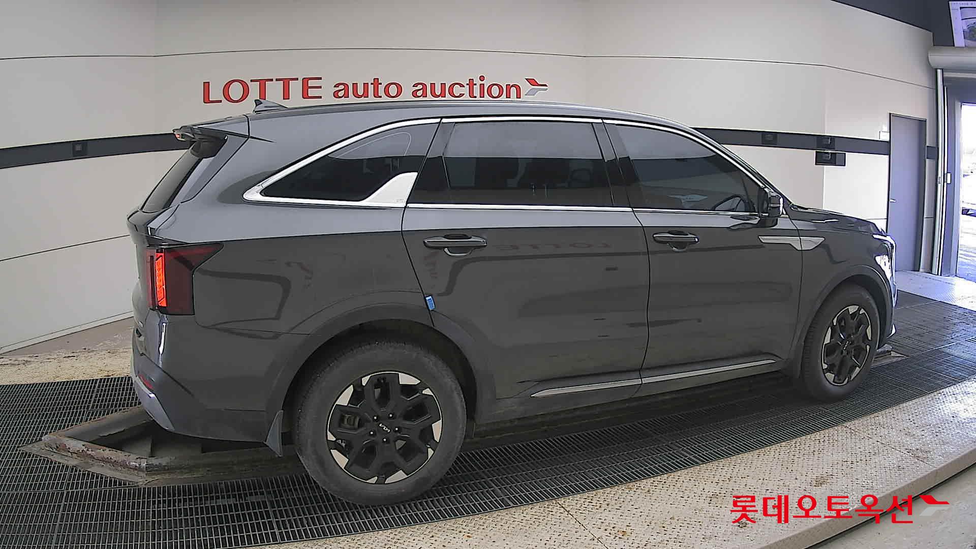 Kia Sorento id 3816455 из Кореи 18