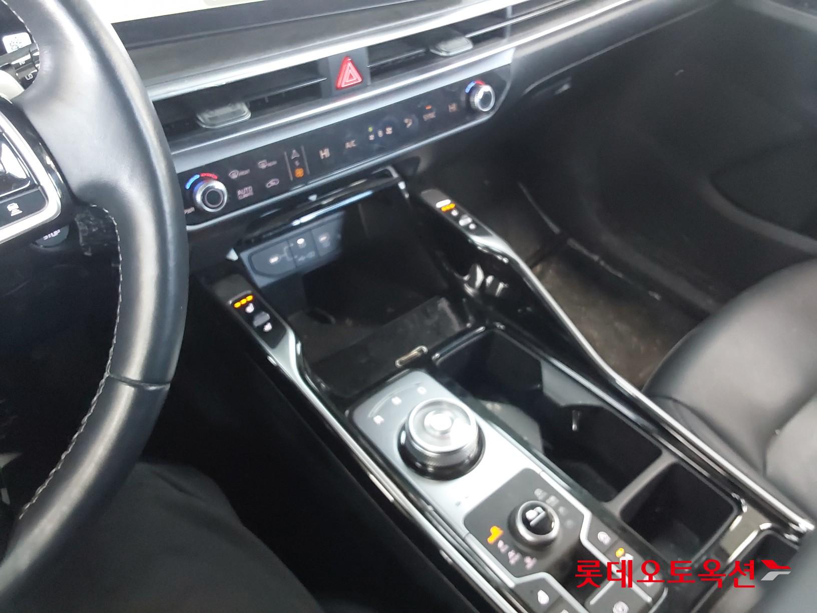 Kia Sorento id 3816455 из Кореи 32