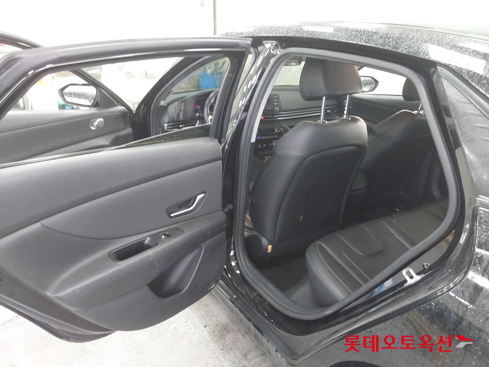 Hyundai Avante id 3809860 из Кореи 36