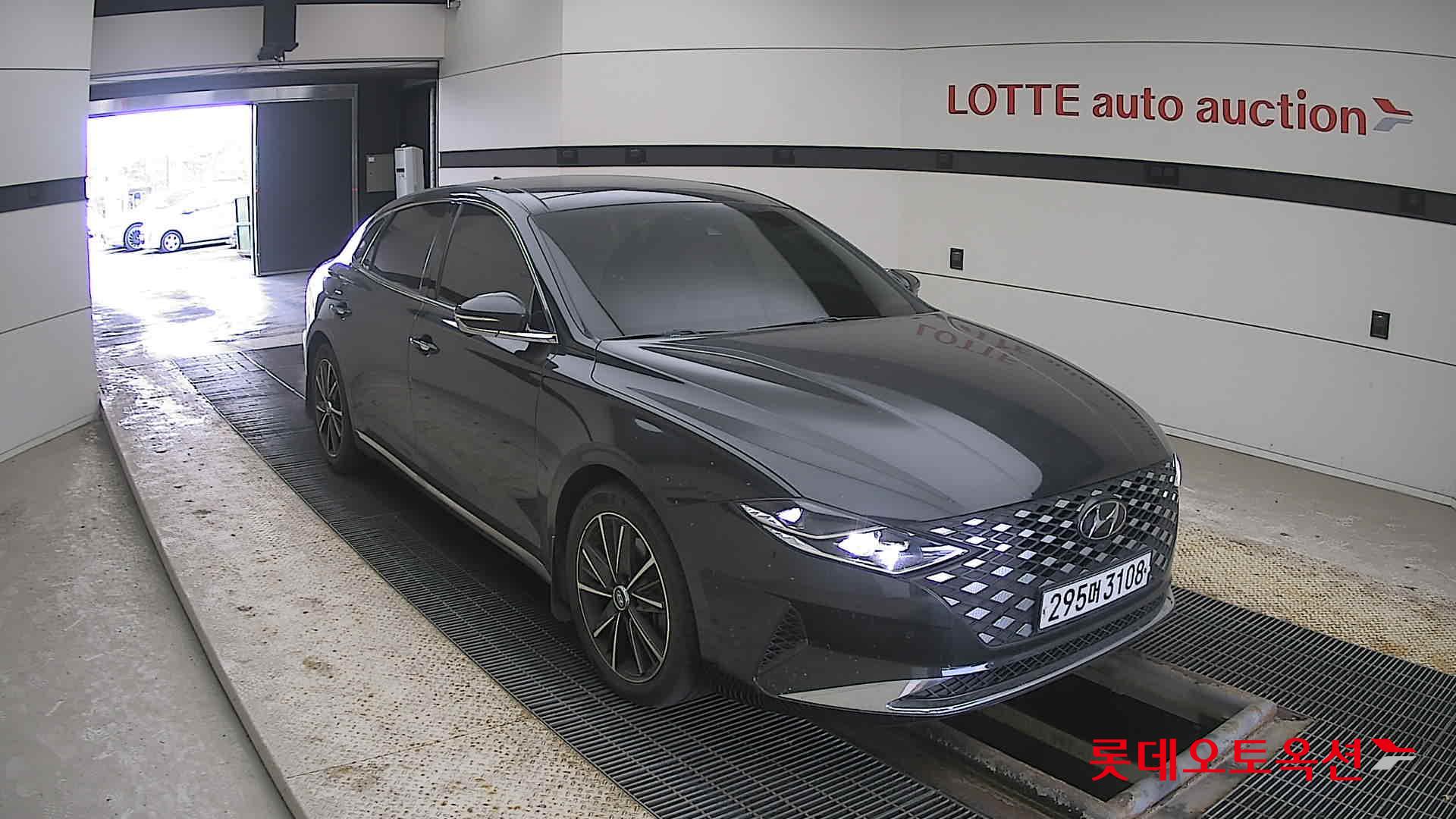 Hyundai Grandeur 2020 Черный из Кореи, фото 2