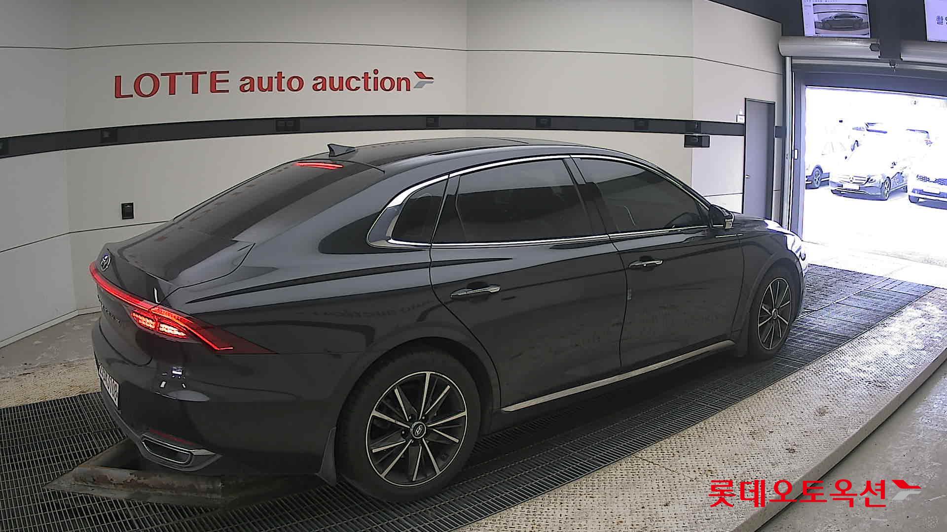 Hyundai Grandeur id 3822841 из Кореи 19