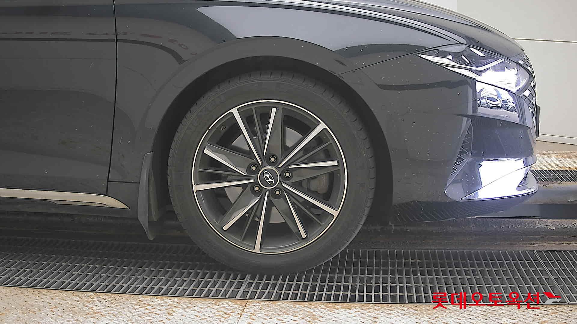 Hyundai Grandeur id 3822841 из Кореи 23