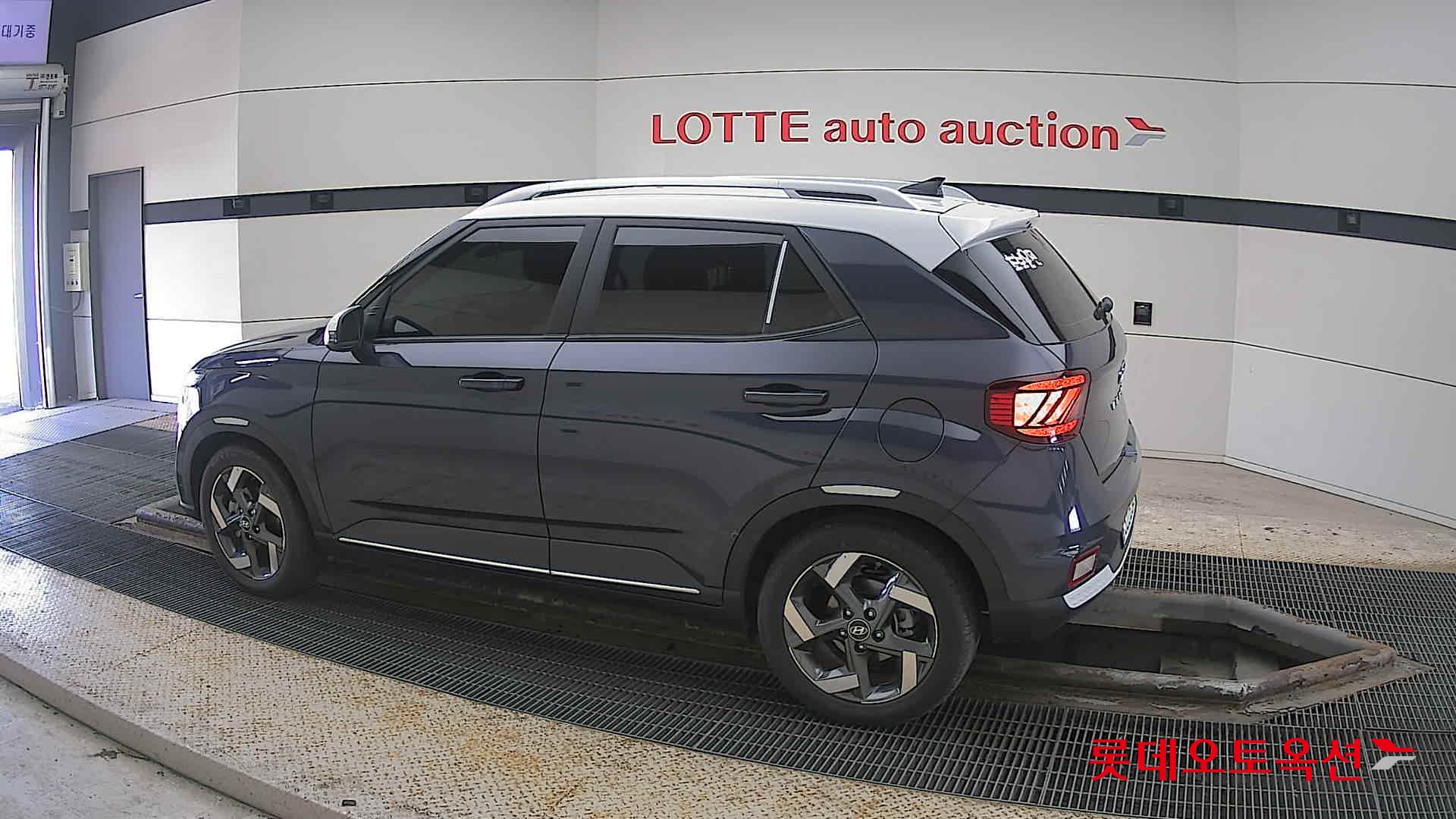 Hyundai Venue id 3816313 из Кореи 11