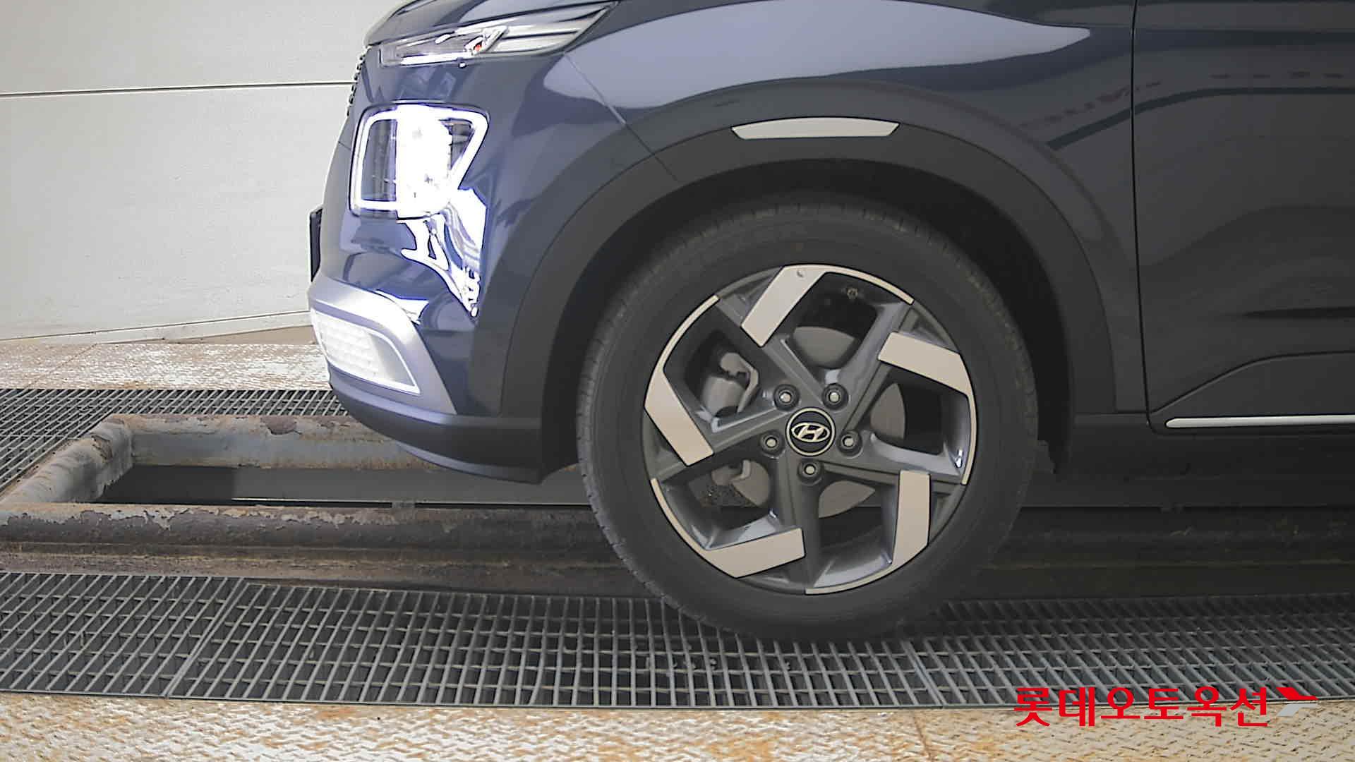 Hyundai Venue id 3816313 из Кореи 21