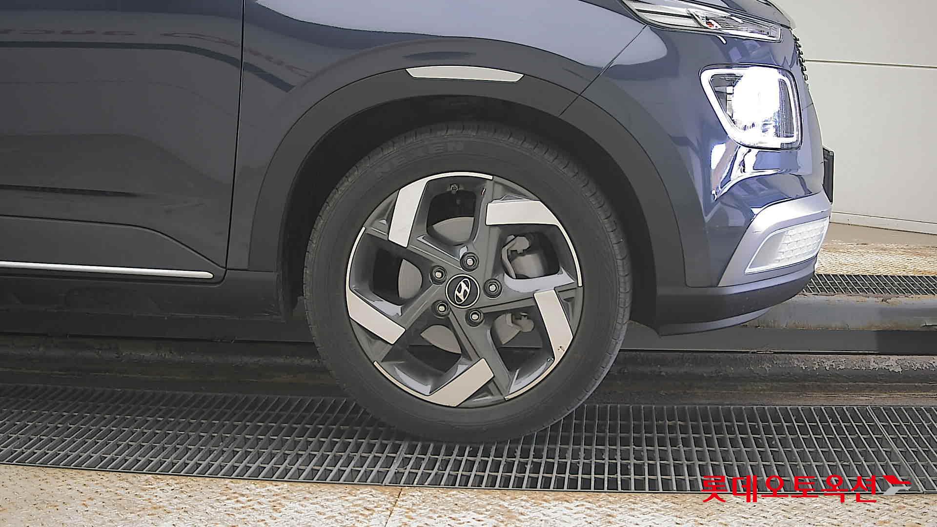 Hyundai Venue id 3816313 из Кореи 23