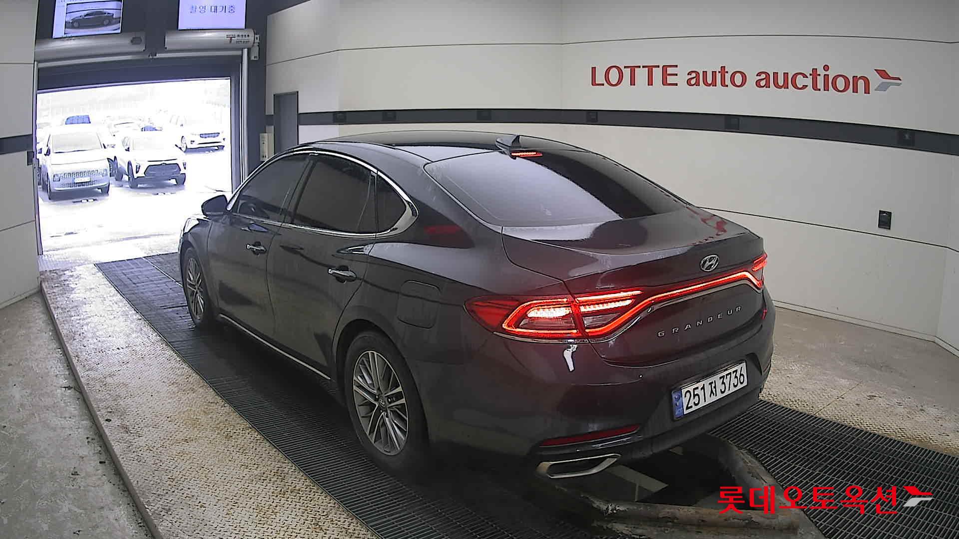 Hyundai Grandeur 2018 Другое из Кореи, фото 6