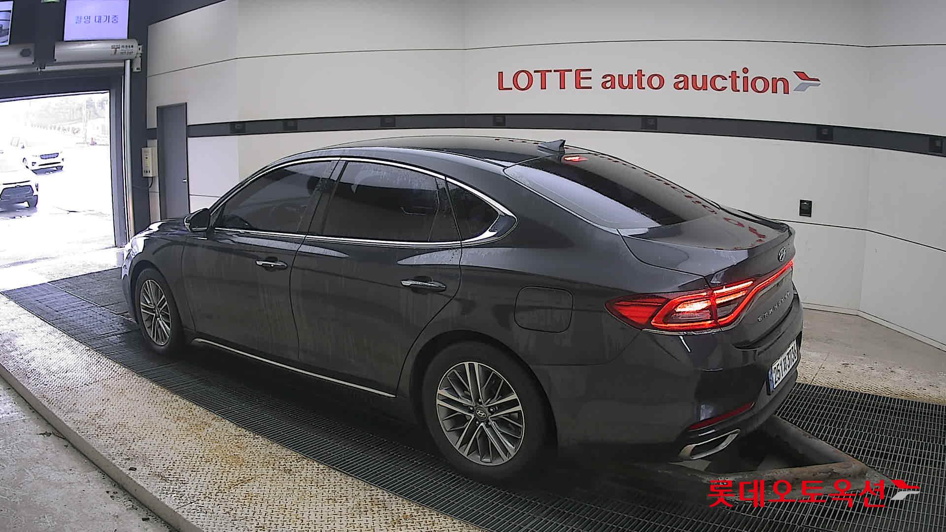 Hyundai Grandeur id 3809862 из Кореи 10