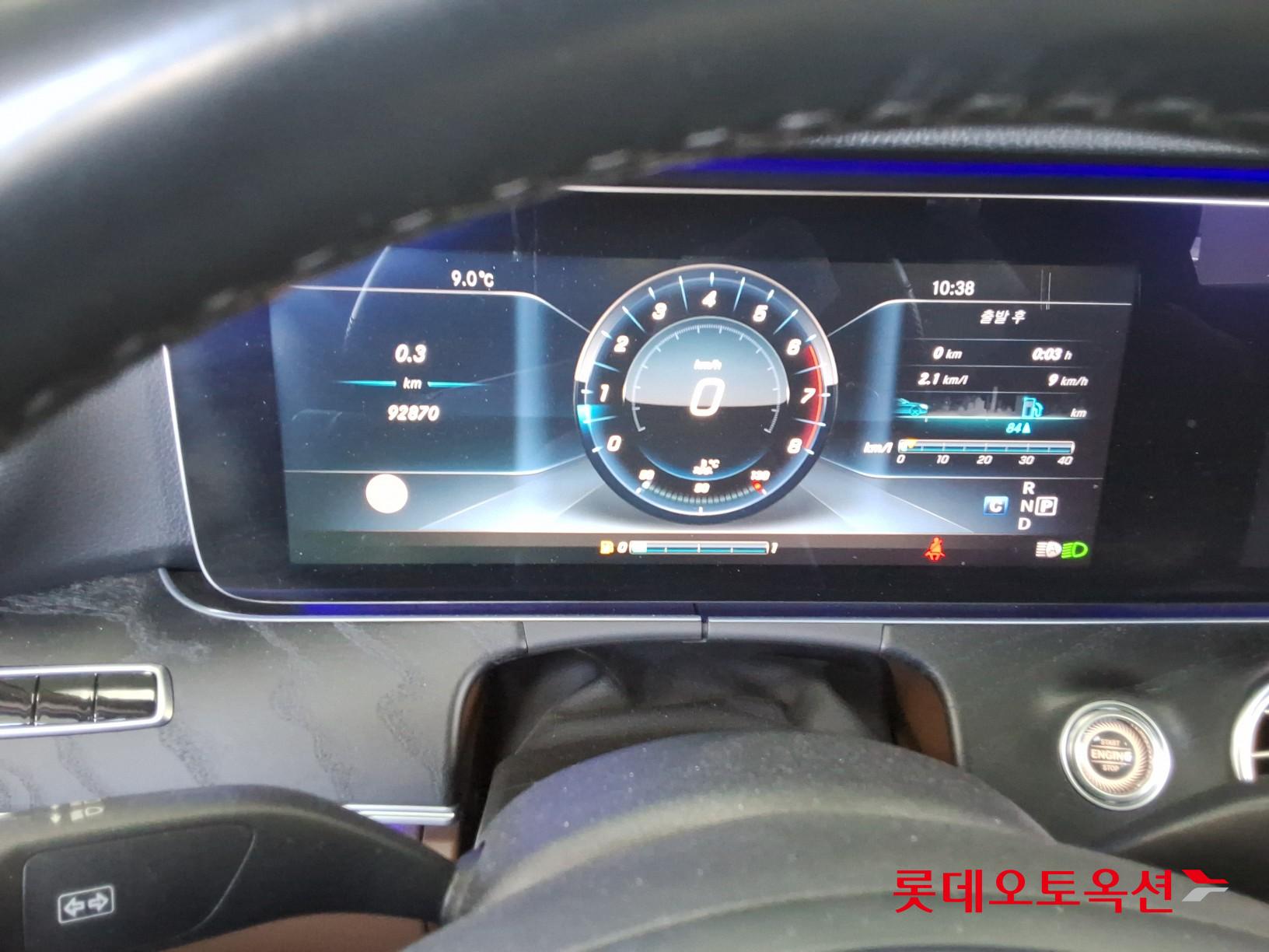 메르세데스-벤츠 E-클래스 2017 - 이미지 30