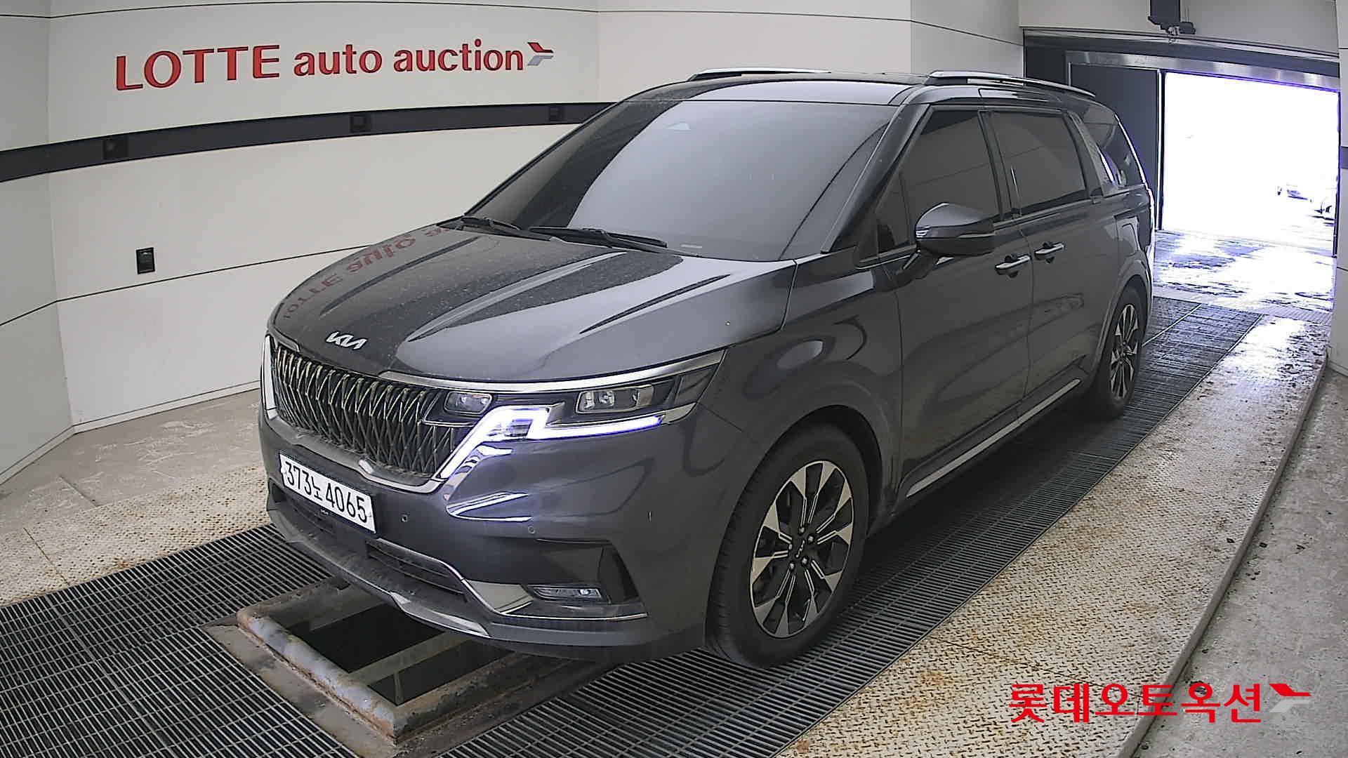 Kia Carnival id 3803759 из Кореи 14