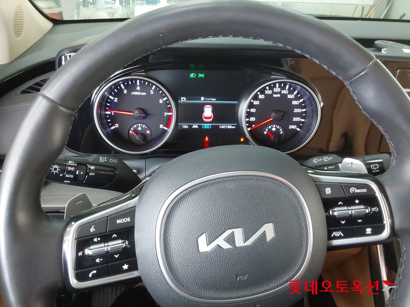 Kia Carnival id 3803759 из Кореи 29